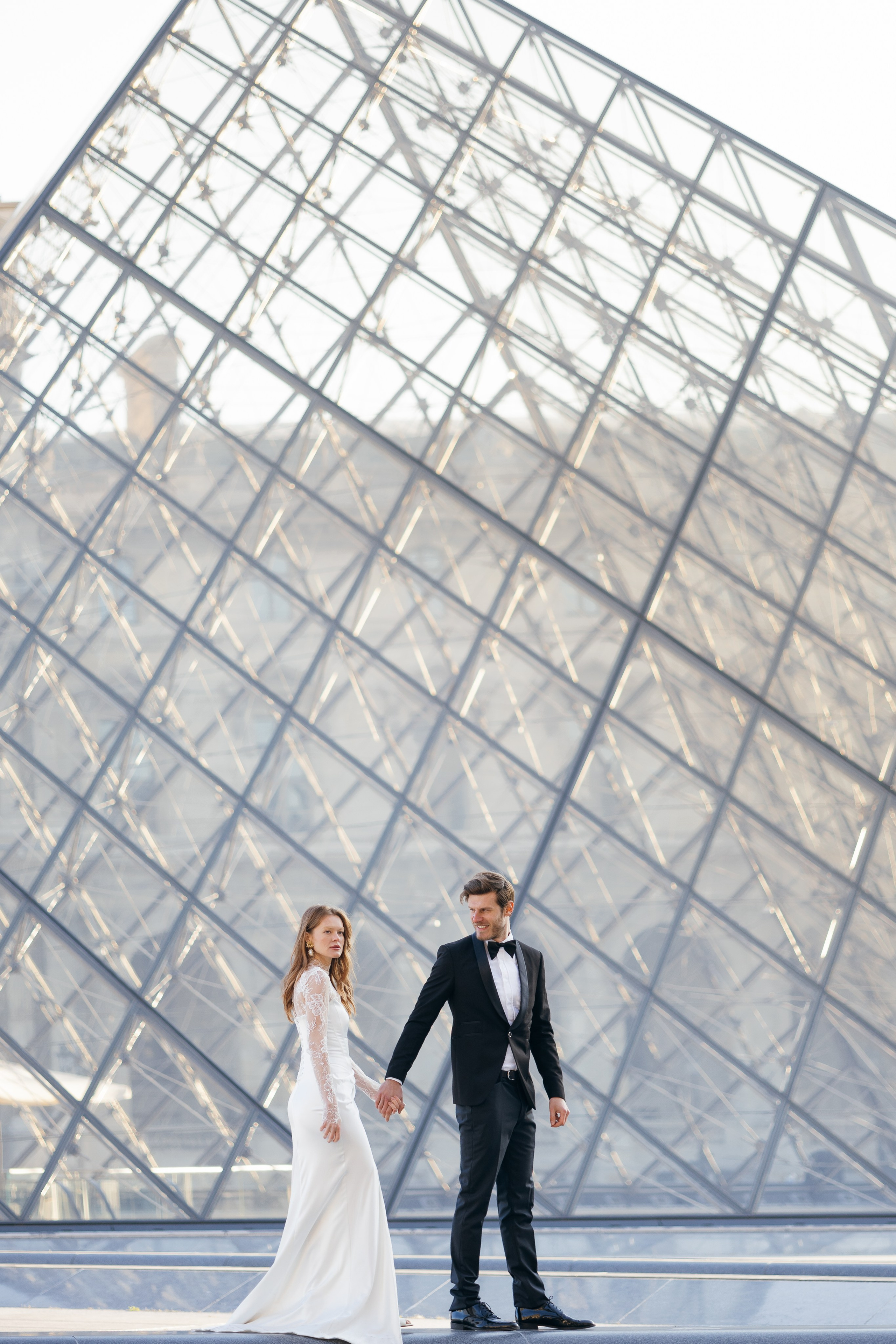 Photographer wedding in paris. Sara Luca Wedding Photographer in Italy and Europe
