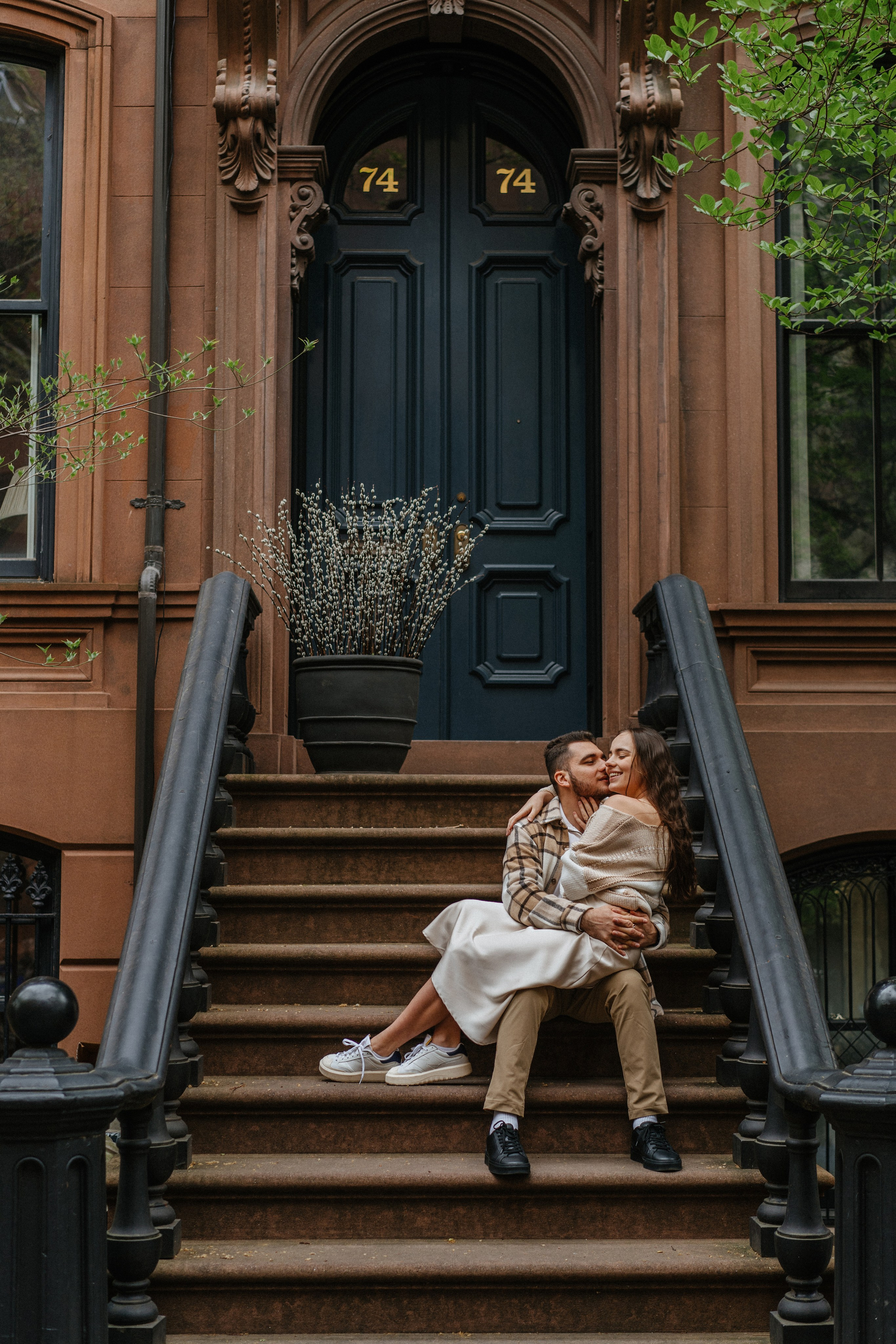 Greenwich Village Couple Photography | Romantic NYC Photo Sessions. Videographer and photographer in New York // MAKAROV.VIDEO