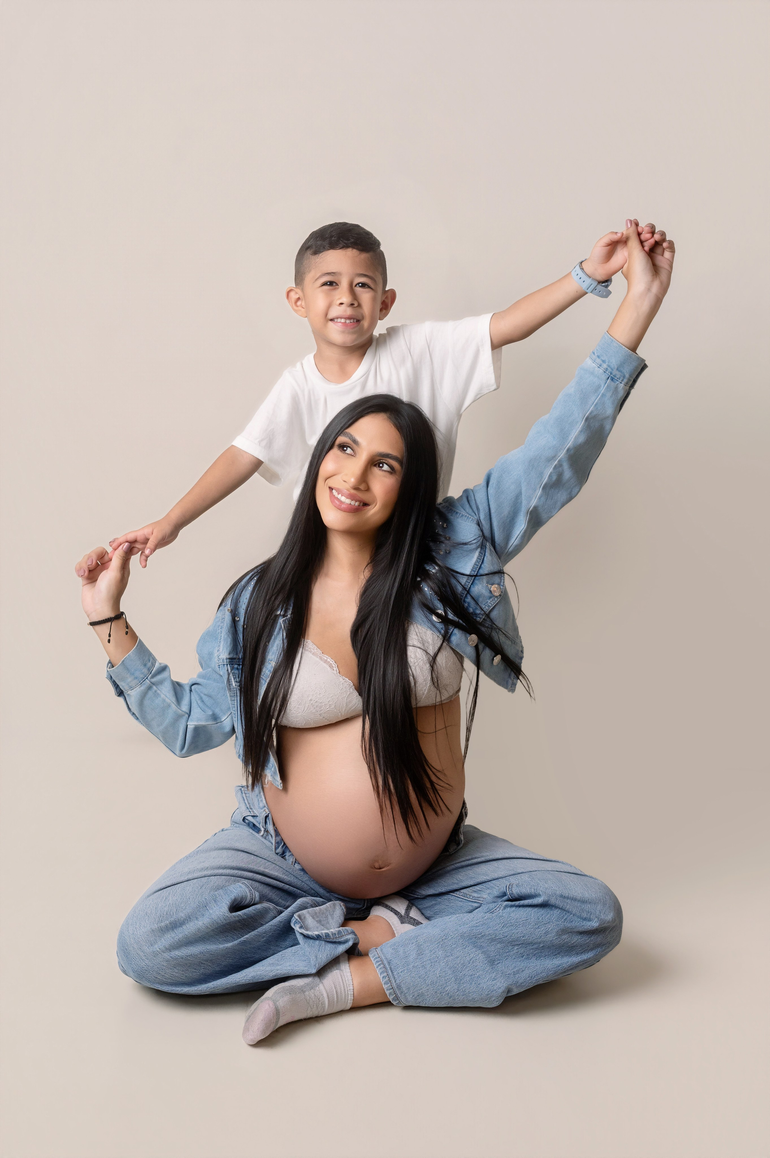 Sesiones Embarazadas. Www.dresalgadophoto.com