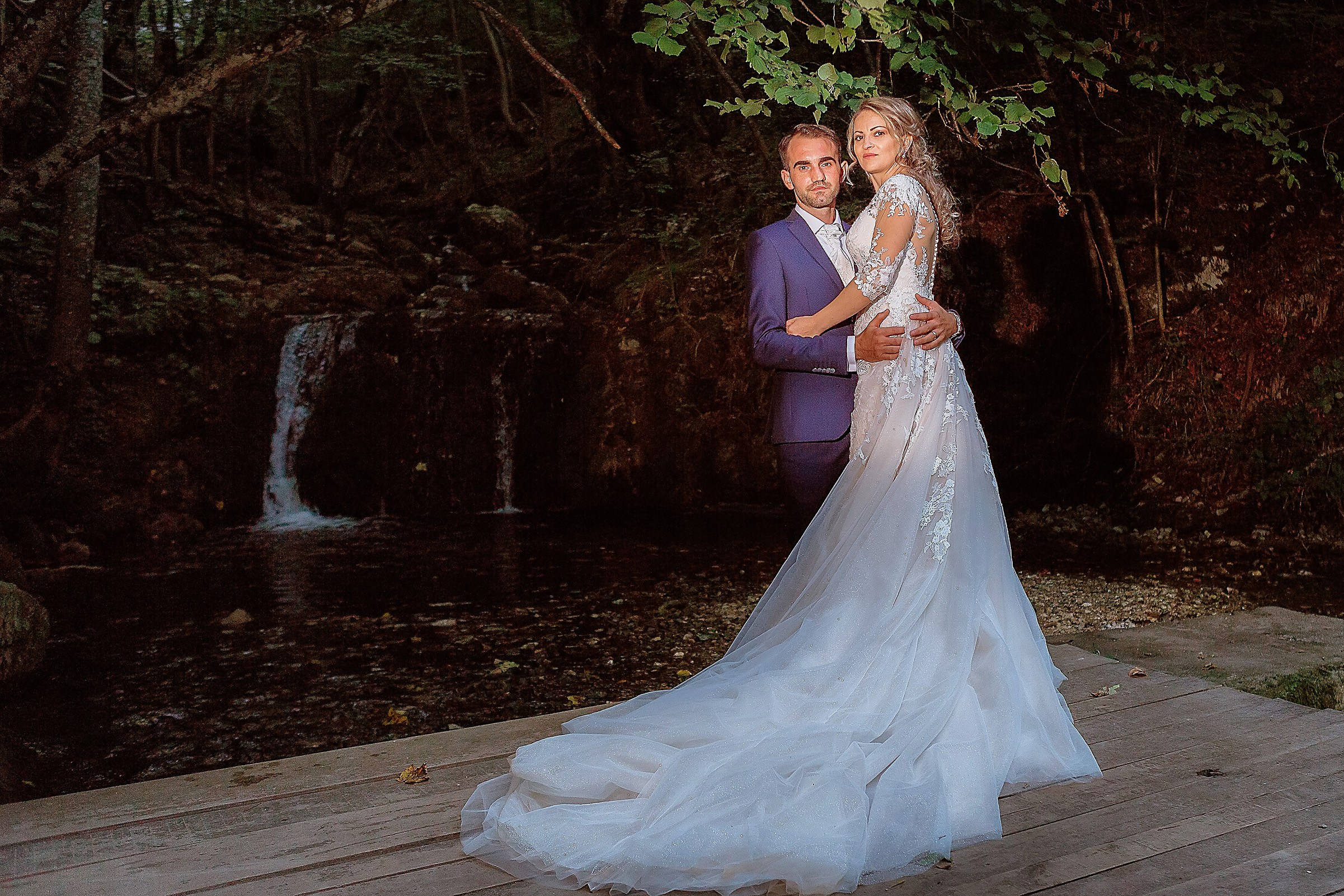Fotograf Nunta Trash the Dress Cazanele Dunarii, Cascada Bigar, Orsova, Dunare Craiova Pitesti 2024 0003