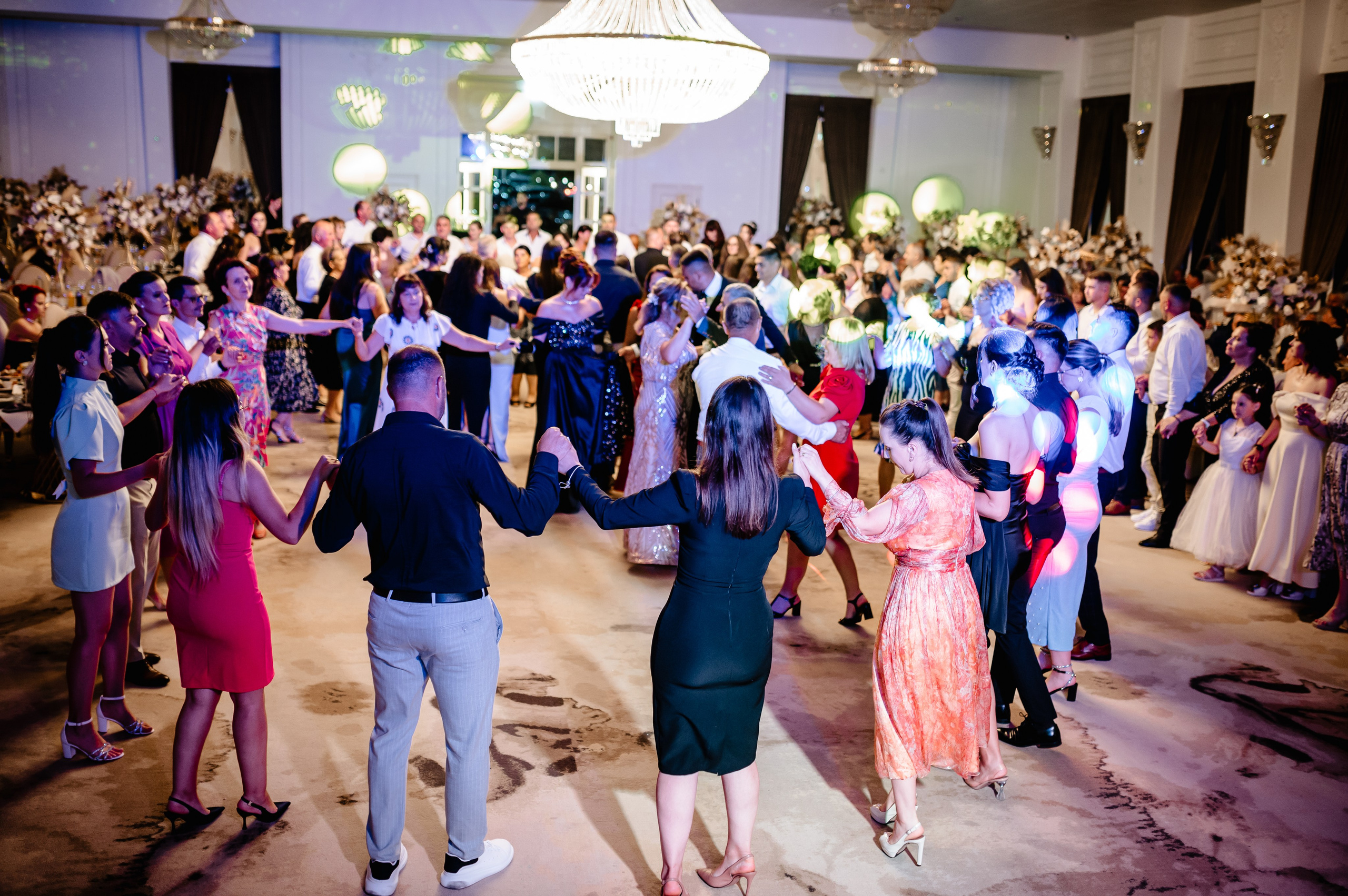 Georgiana & Eduard. Creativeiso.ro