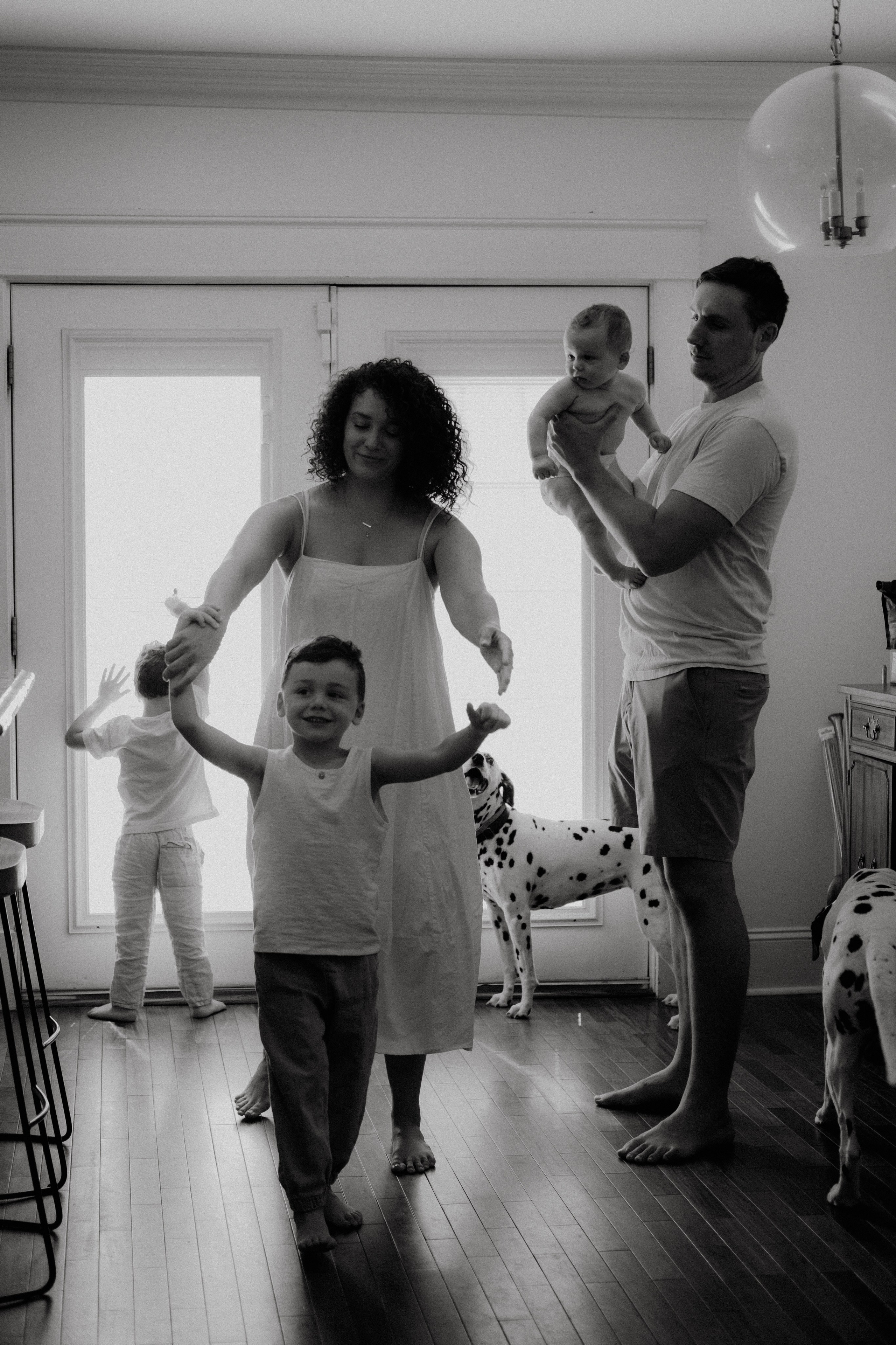 Family Photography Portfolio | Artistic & Documentary Family Sessions in Richmond, VA. Family Photographer Anna Dobrovolskaia | Richmond, VA