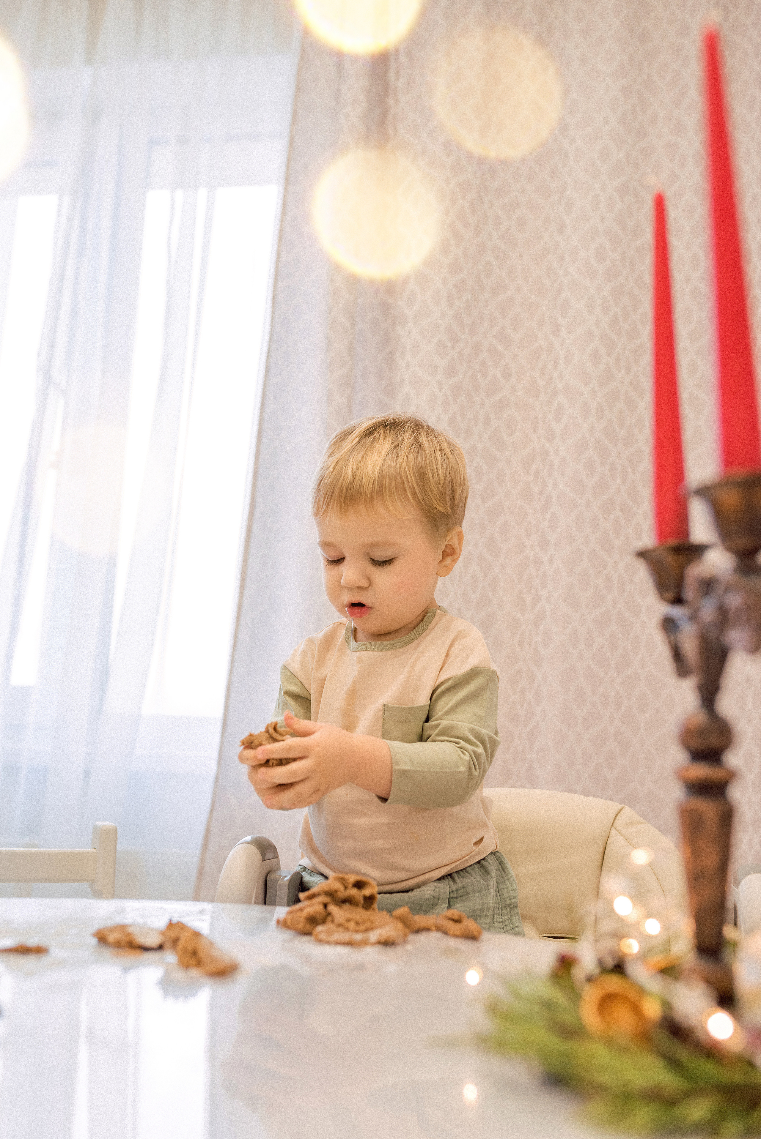 Домашняя съёмка. Пряники. Семейный фотограф и фотограф новорожденных в Вильнюсе Ирина Беленкевич