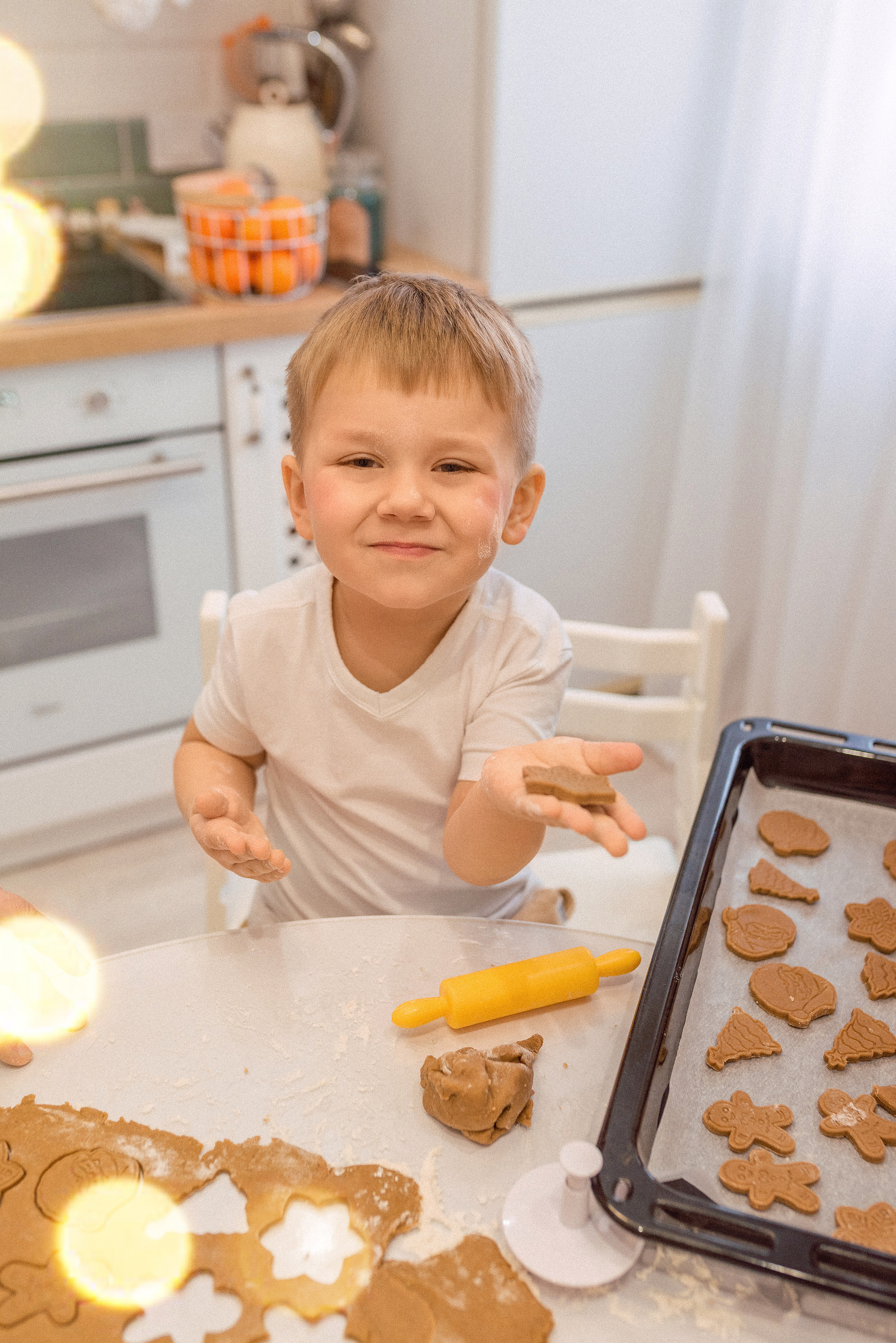Домашняя съёмка. Пряники. Семейный фотограф и фотограф новорожденных в Вильнюсе Ирина Беленкевич
