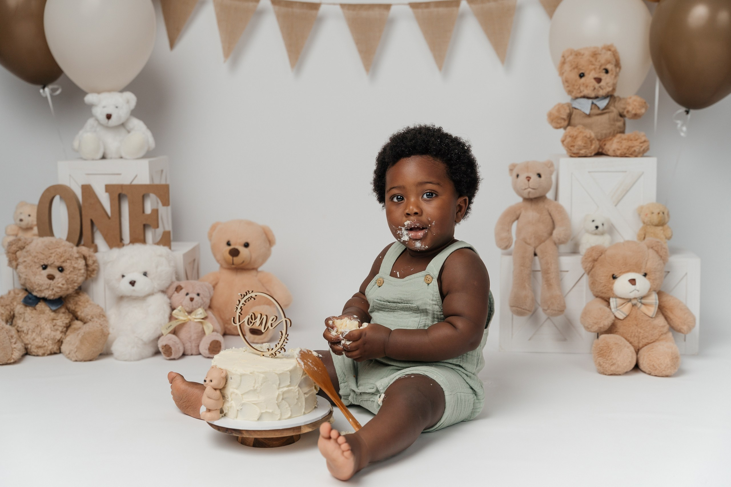 Adorable baby Chukwuma 🥰. Newborn and family photographer. Hills District. Sydney