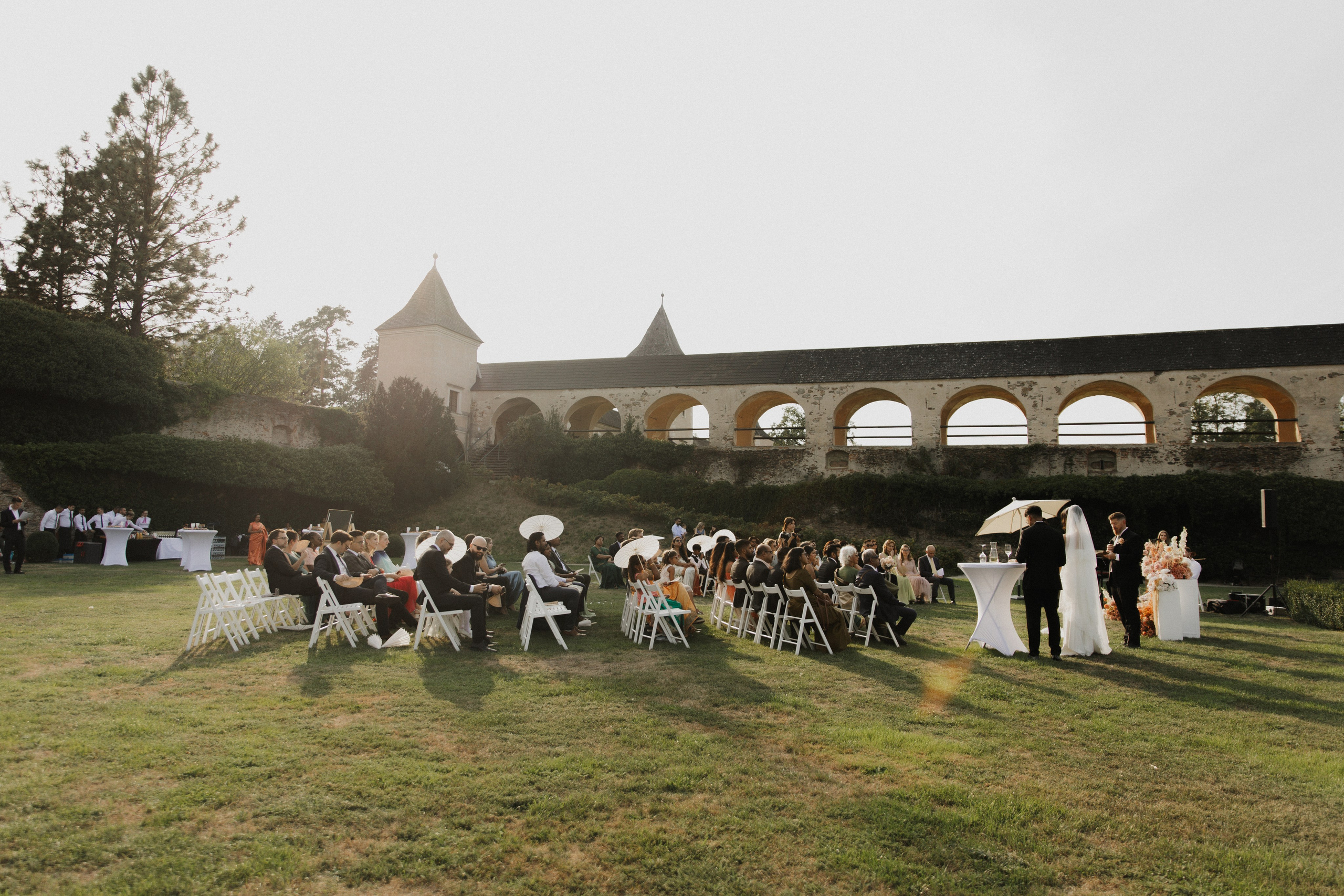 Elegant Castle Wedding in Austria | Alwin & Ruth’s Fairytale Celebration. Wedding photographer and videographer based in Timisoara, Romania