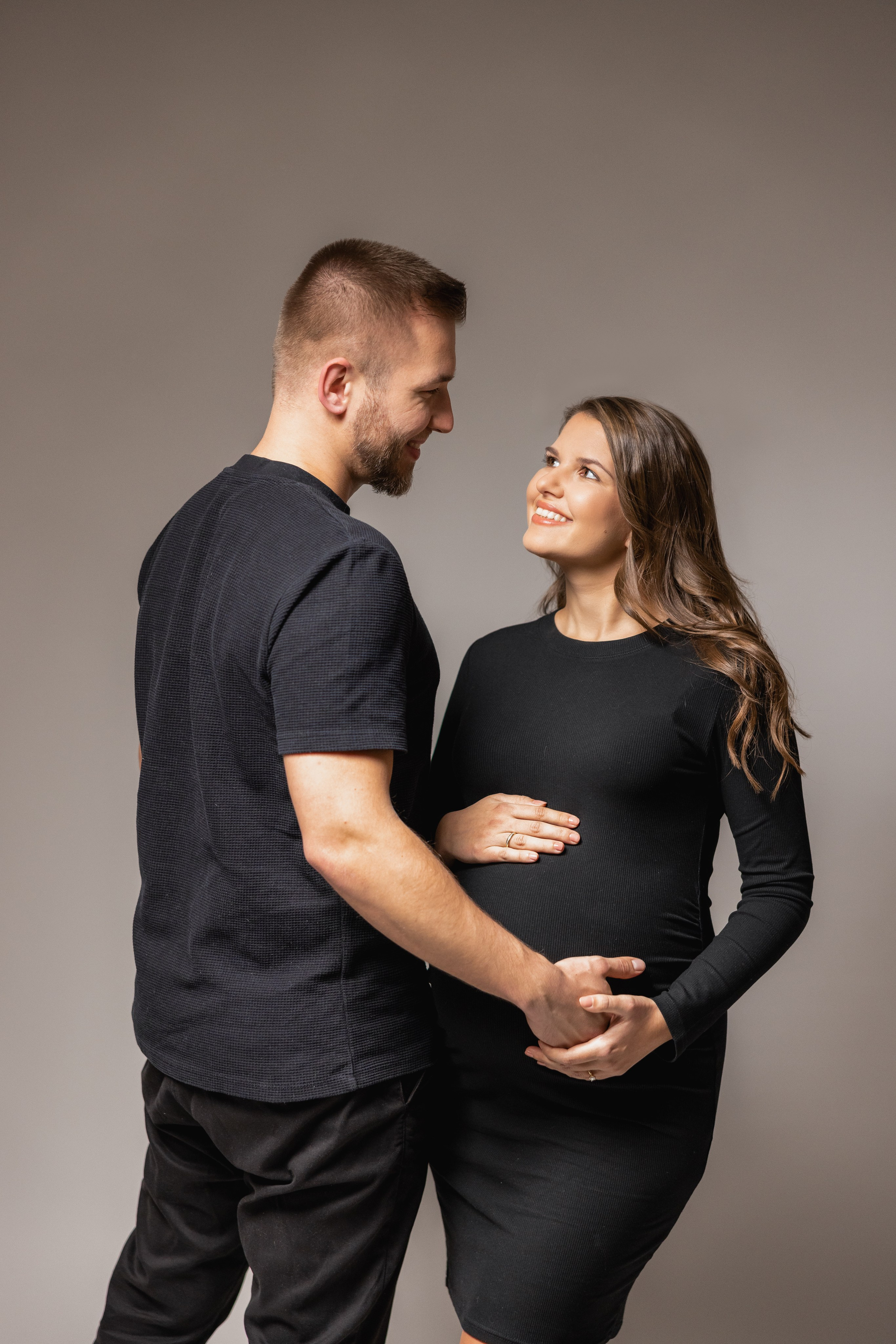 Babybauchshooting. Neugeborenenfotografie Pforzheim Katharina Jozic
