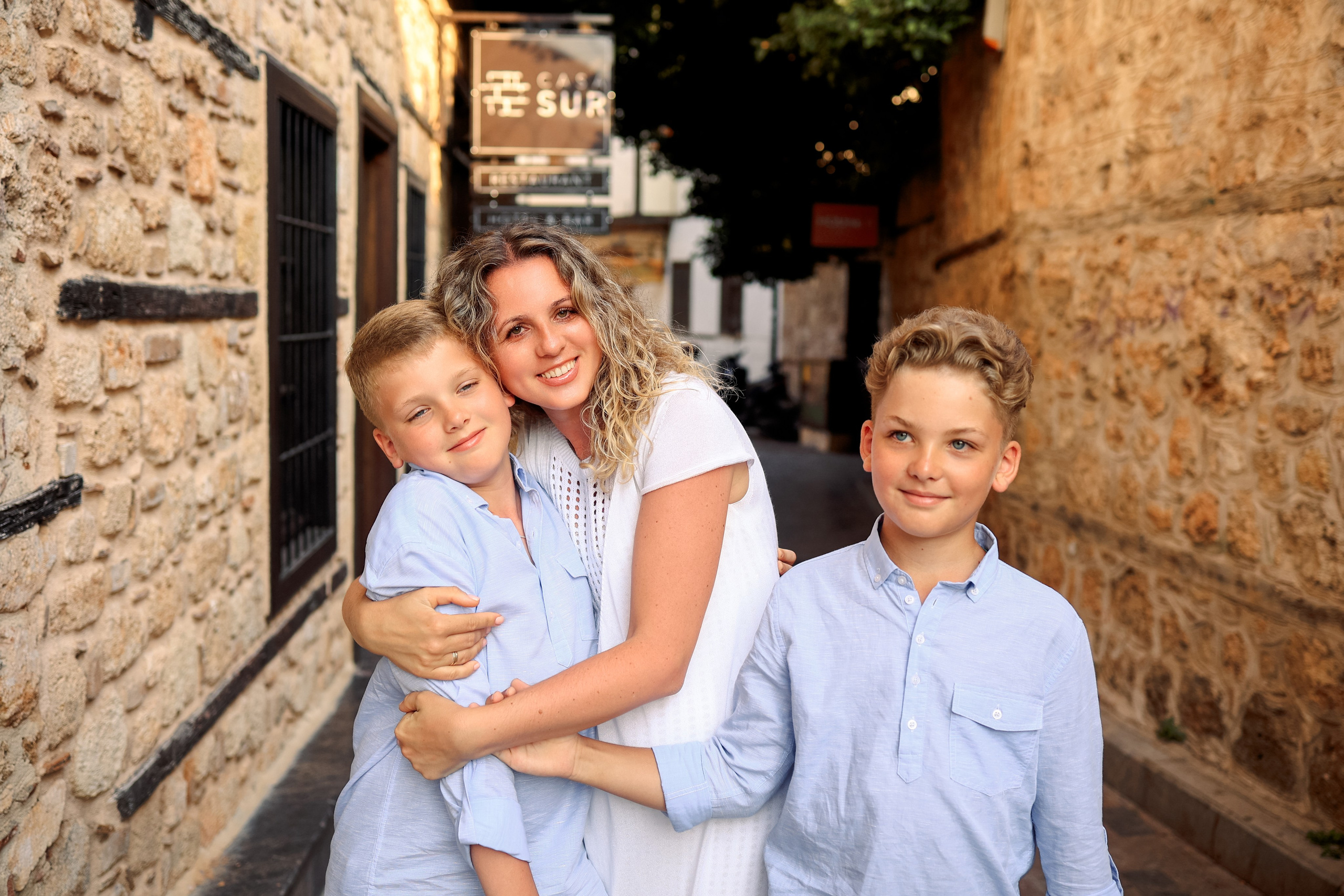 Photoshooting in old town of Antalya. Photographer in Turkey, Antalya, Kemer, Belek, Side, Kas, Fethiye