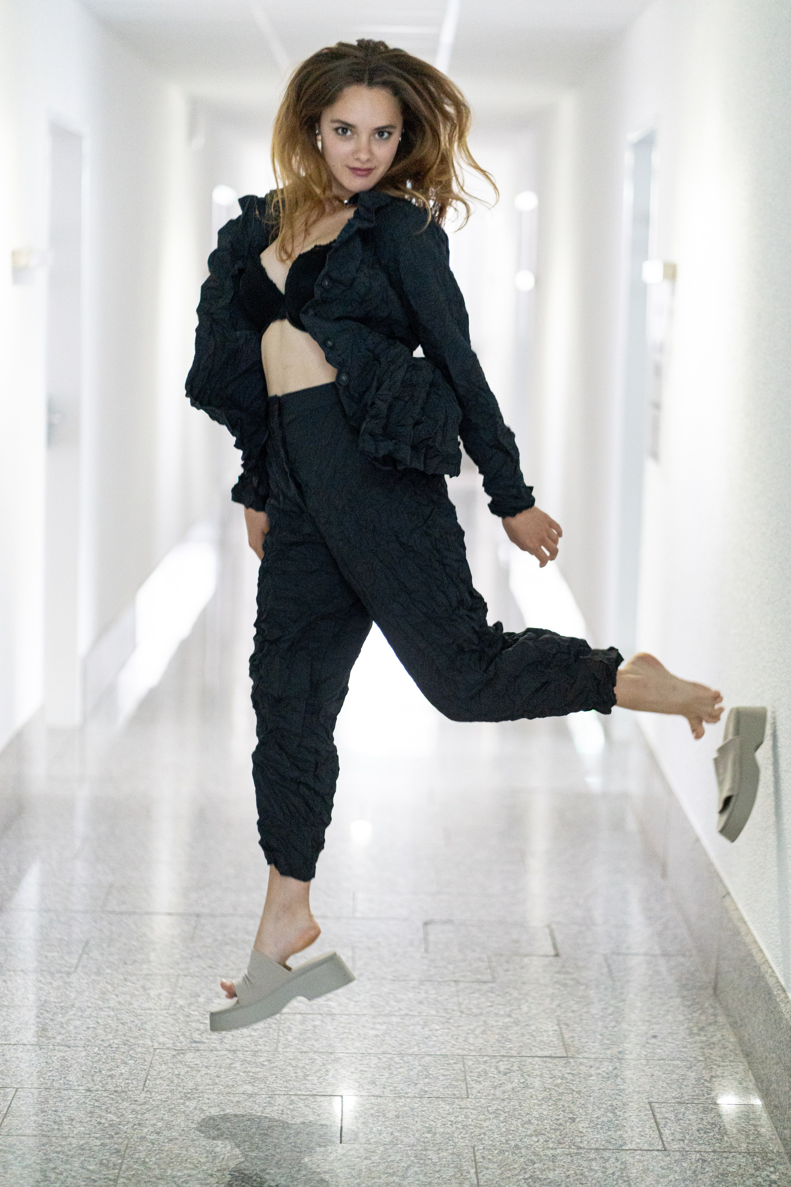 LOLA & OBLIQUE. Portrait photographer in Germany and all over Europe Mischa Blank