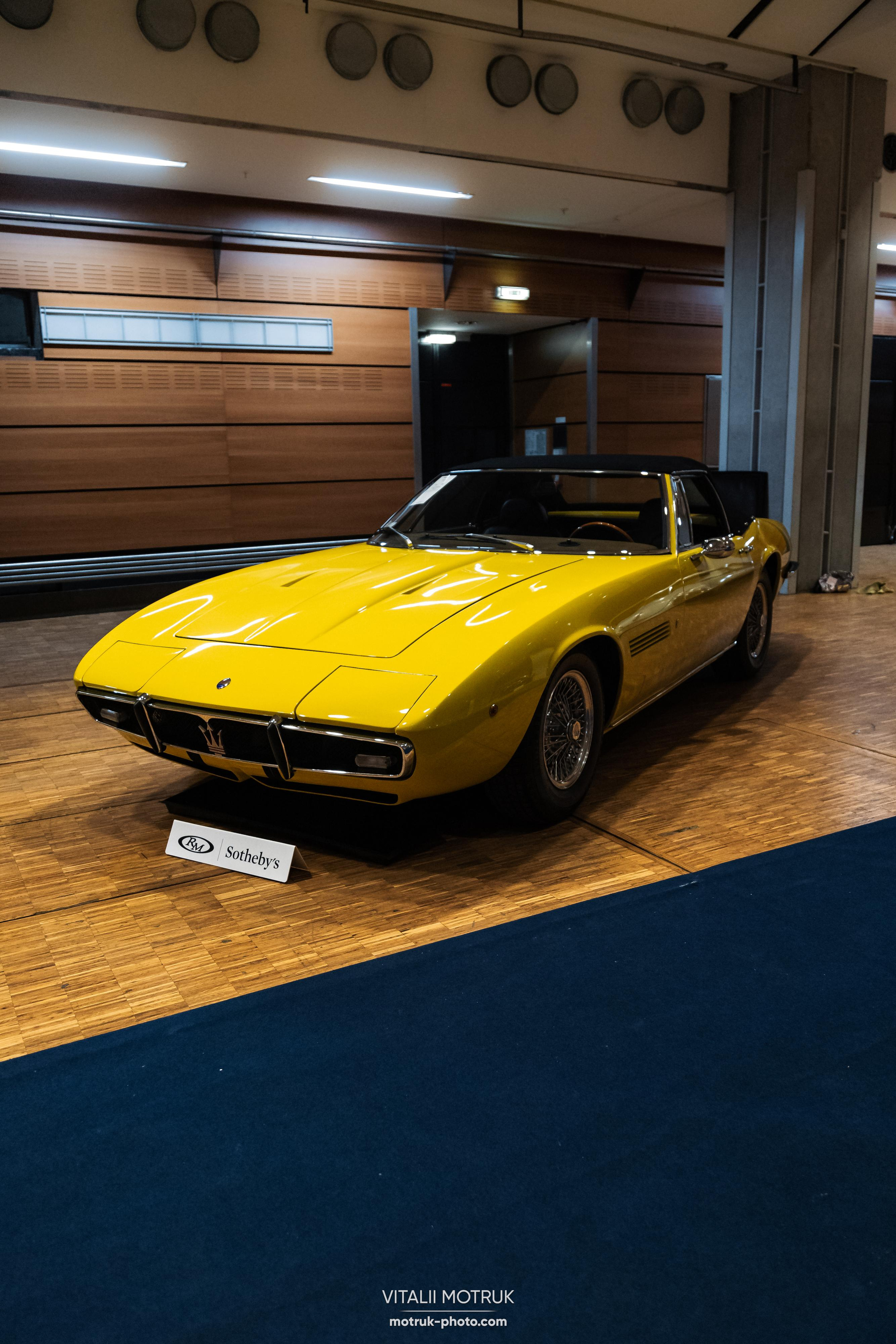 RM Sotheby’s car auction. Photographe de voitures à Paris — Vitalii Motruk