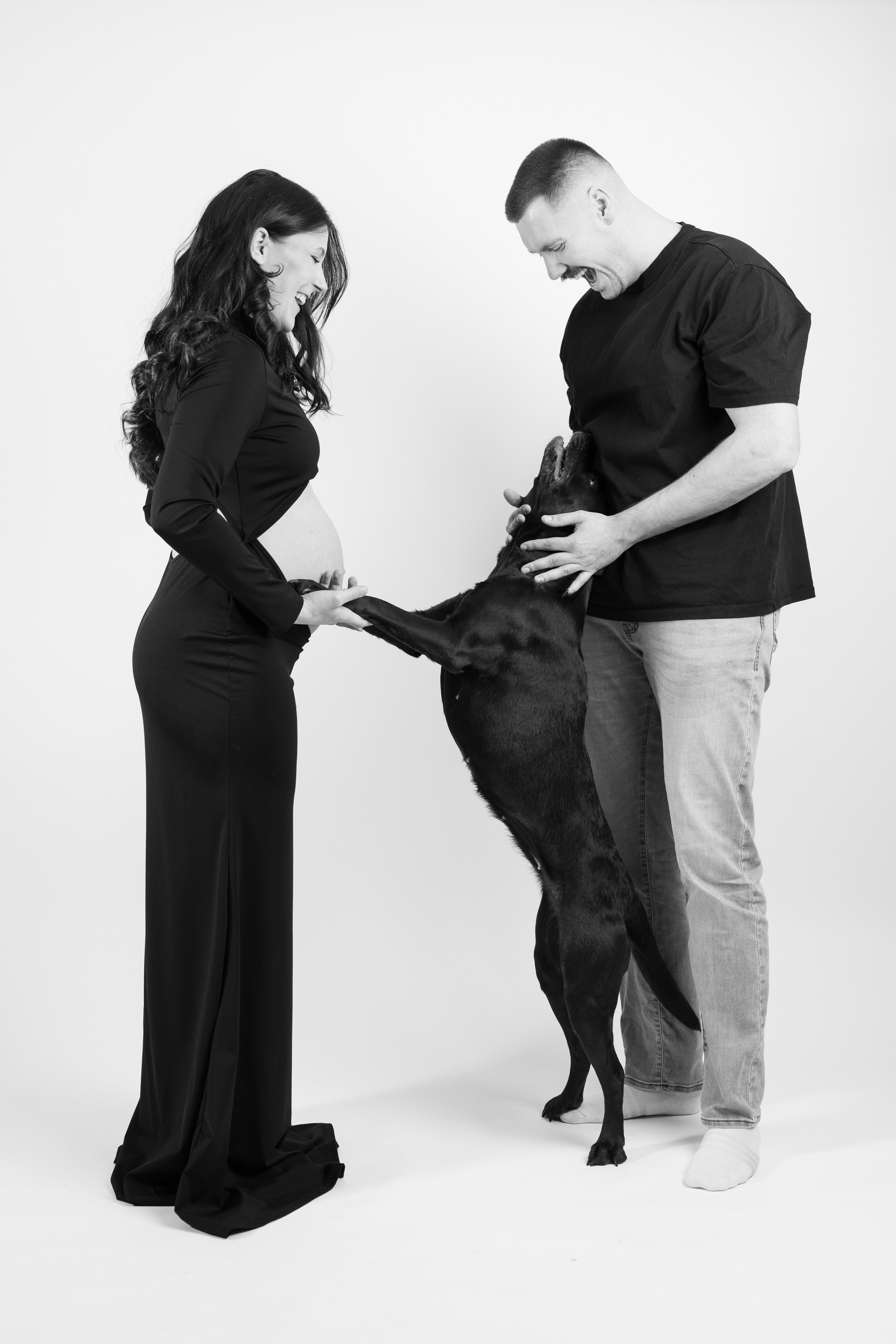 Maternity Photoshoot in Dresden — Studio & Outdoor. Family & Maternity Photographer in Dresden Tatiana Mudryak