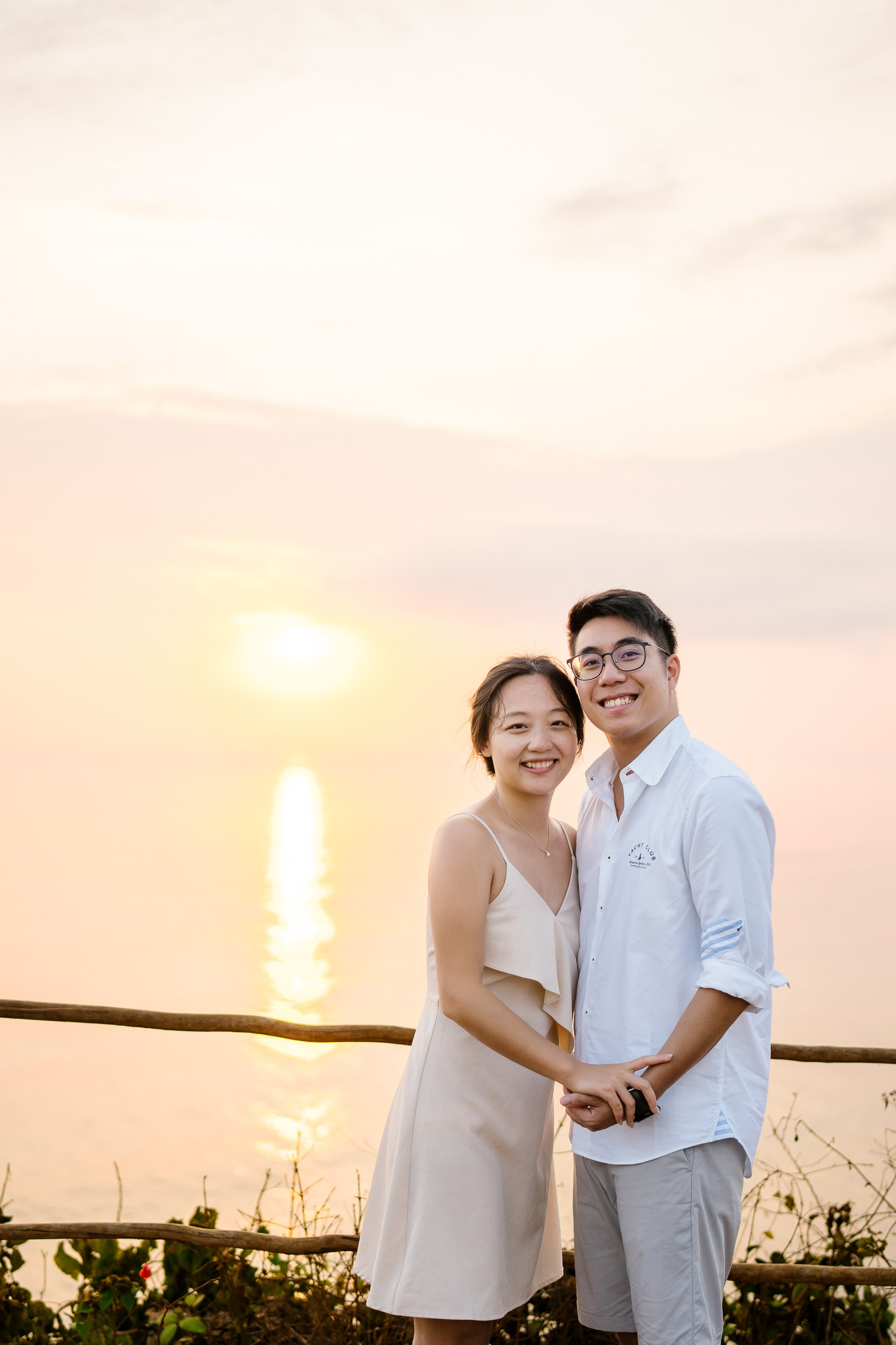 SECRET MARRIAGE PROPOSAL. Female Photographer in Bali