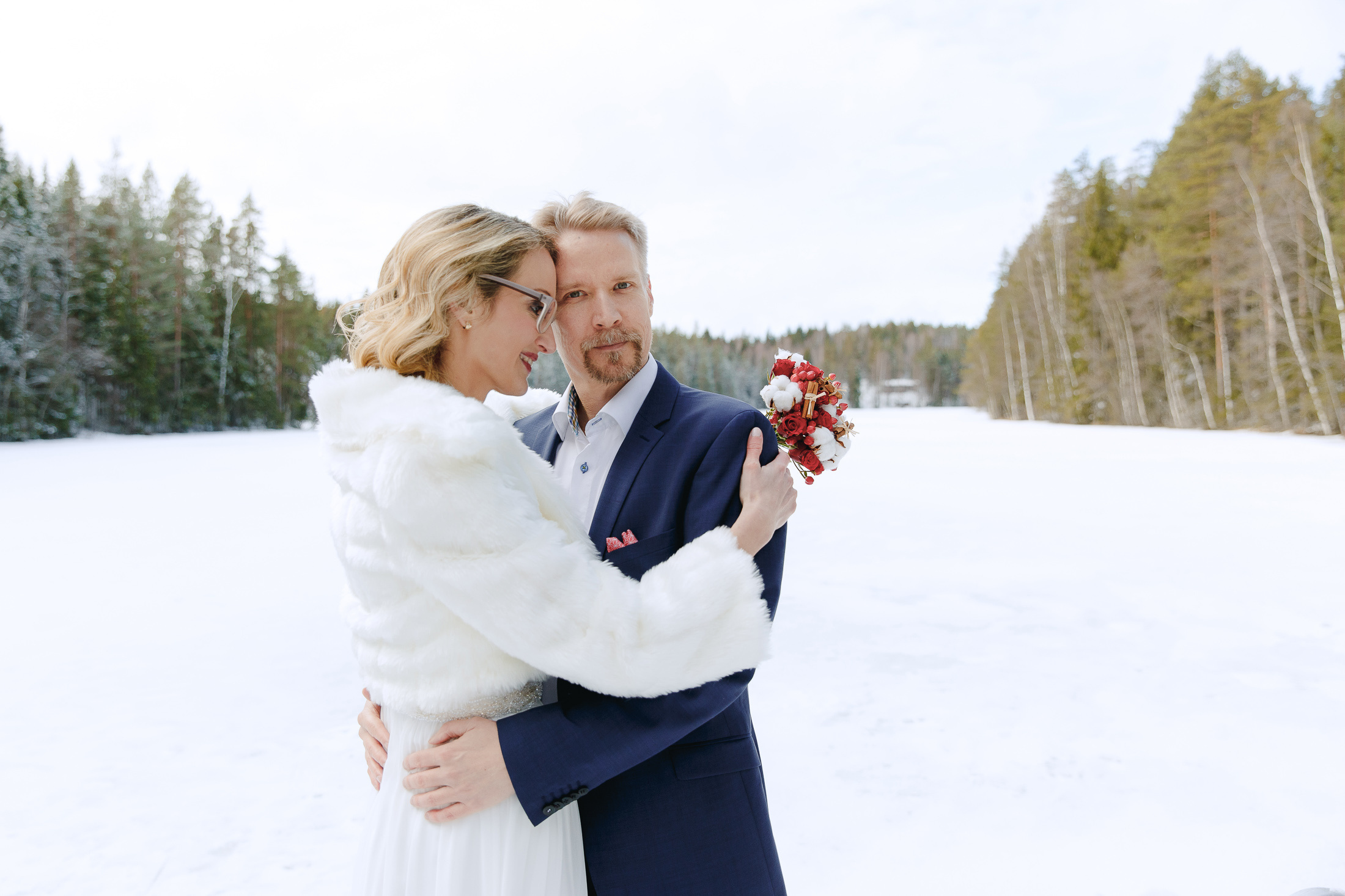 Talviset hääkuvat, hääkuvaus Nuuksiossa