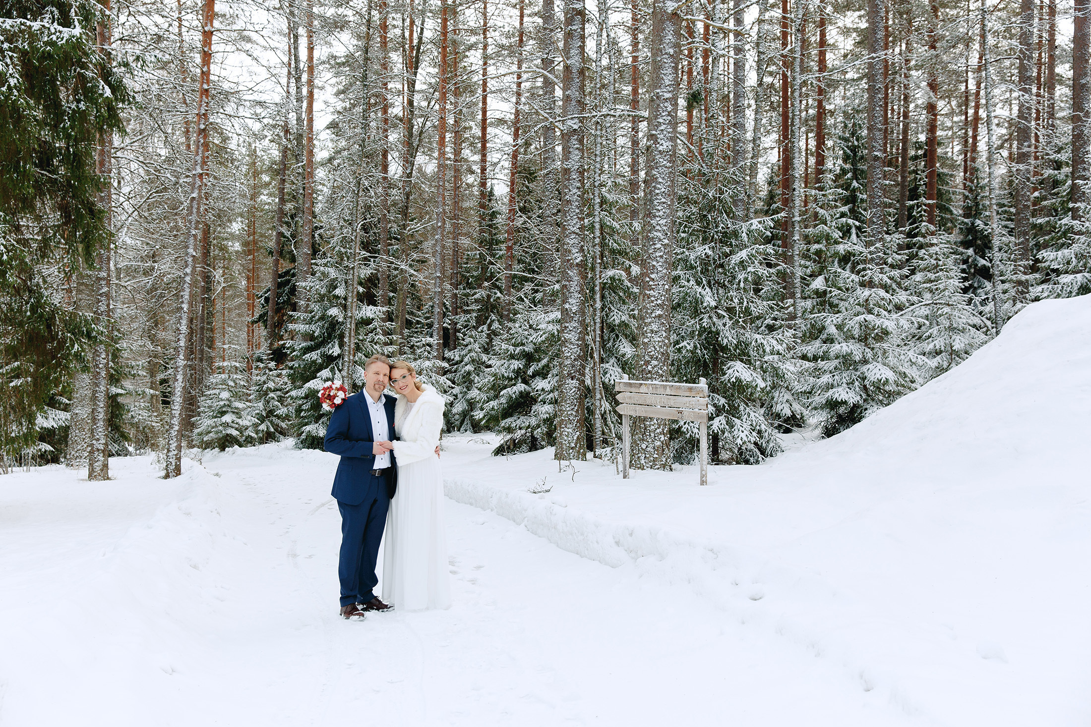 Talviset hääkuvat, hääkuvaus Nuuksiossa