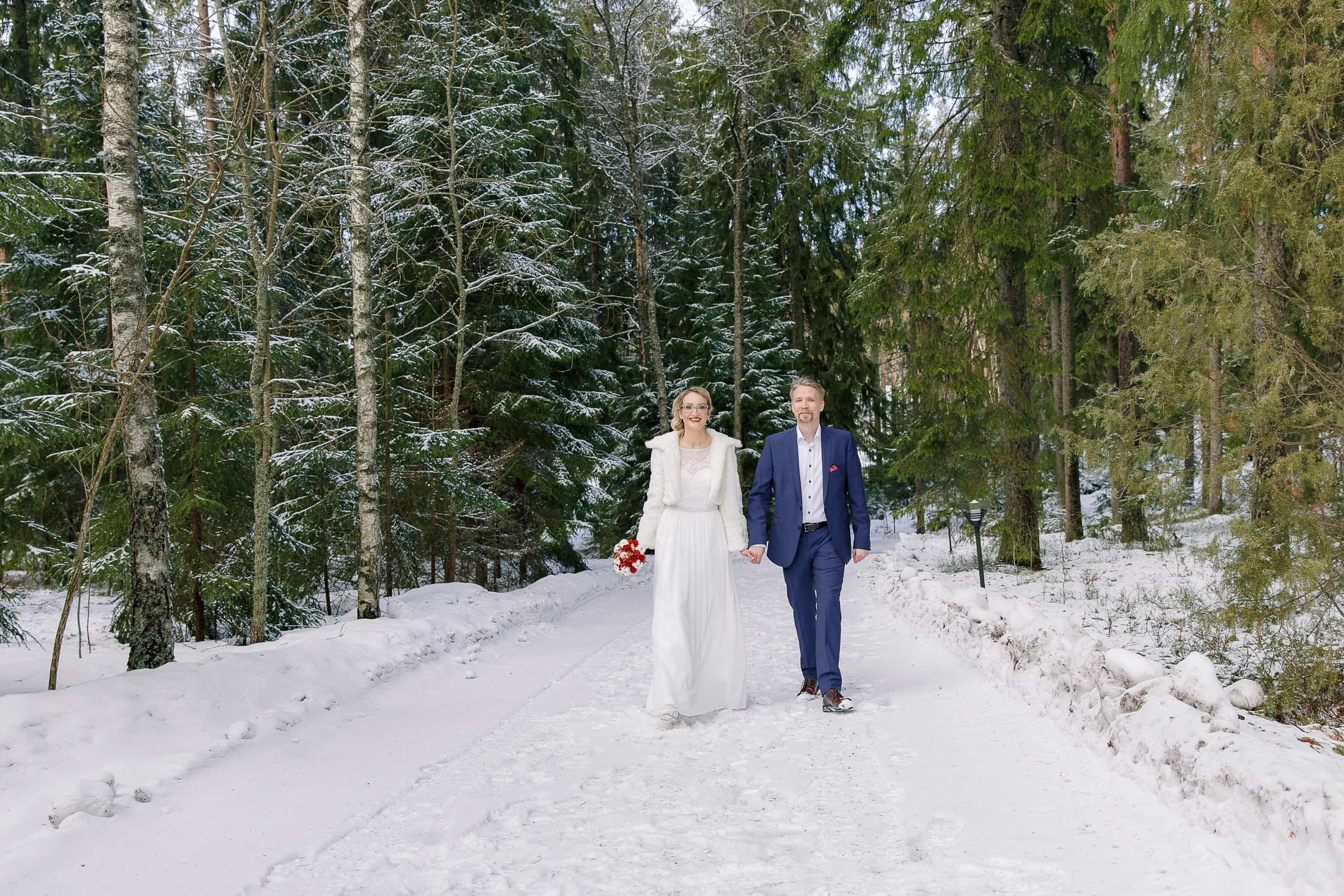 Talviset hääkuvat, hääkuvaus Nuuksiossa