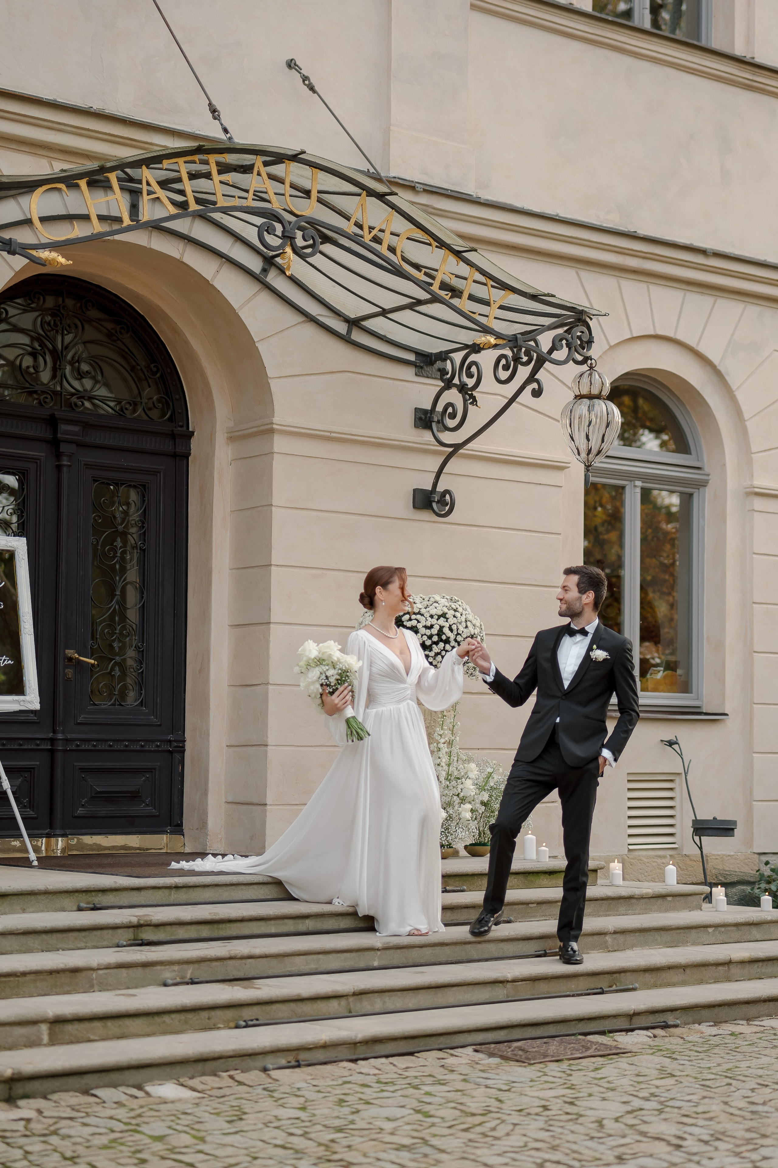 Timeless Romance: Gabriela & Martin's Wedding. Raw Studio: Capturing Elegant weddings accross Europe