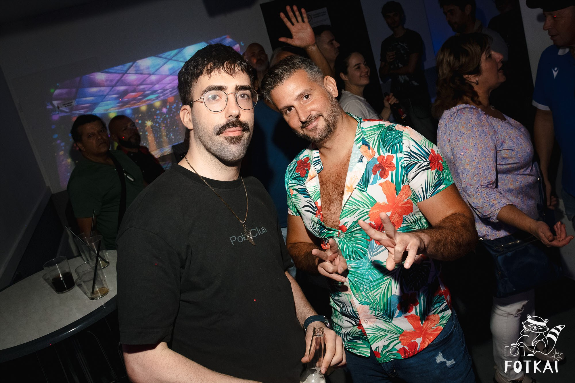 La Prohibida — Reportaje fotográfico en Boys Disco Pub La Mata Torrevieja | FOTKAI