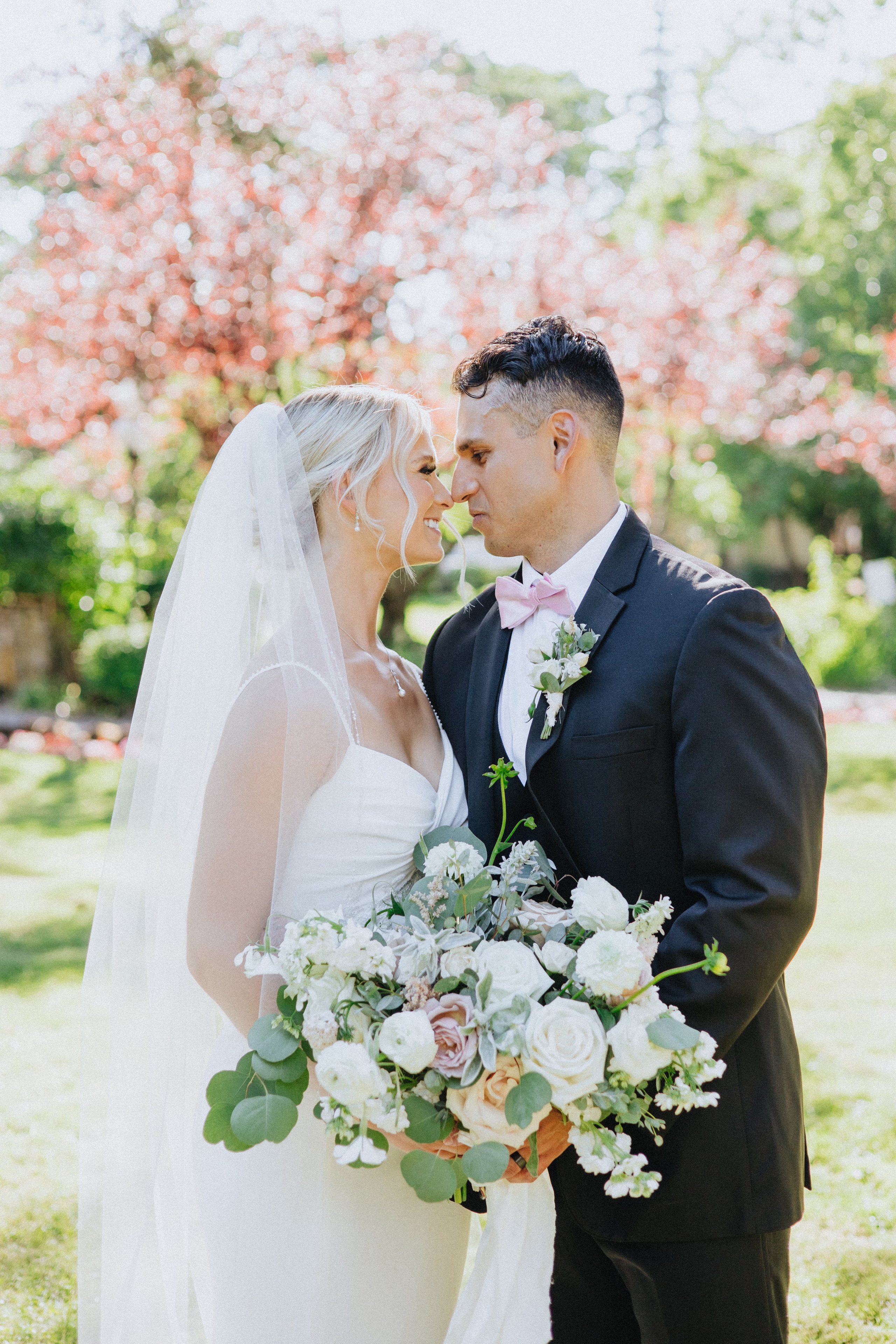 Brook & Richard's Wedding in Portland Oregon| Captured by Georgy Shishkin, Professional Wedding Photographer Seattle, Bend & Oregon Coast. Capturing Love in the Heart of the Pacific Northwes