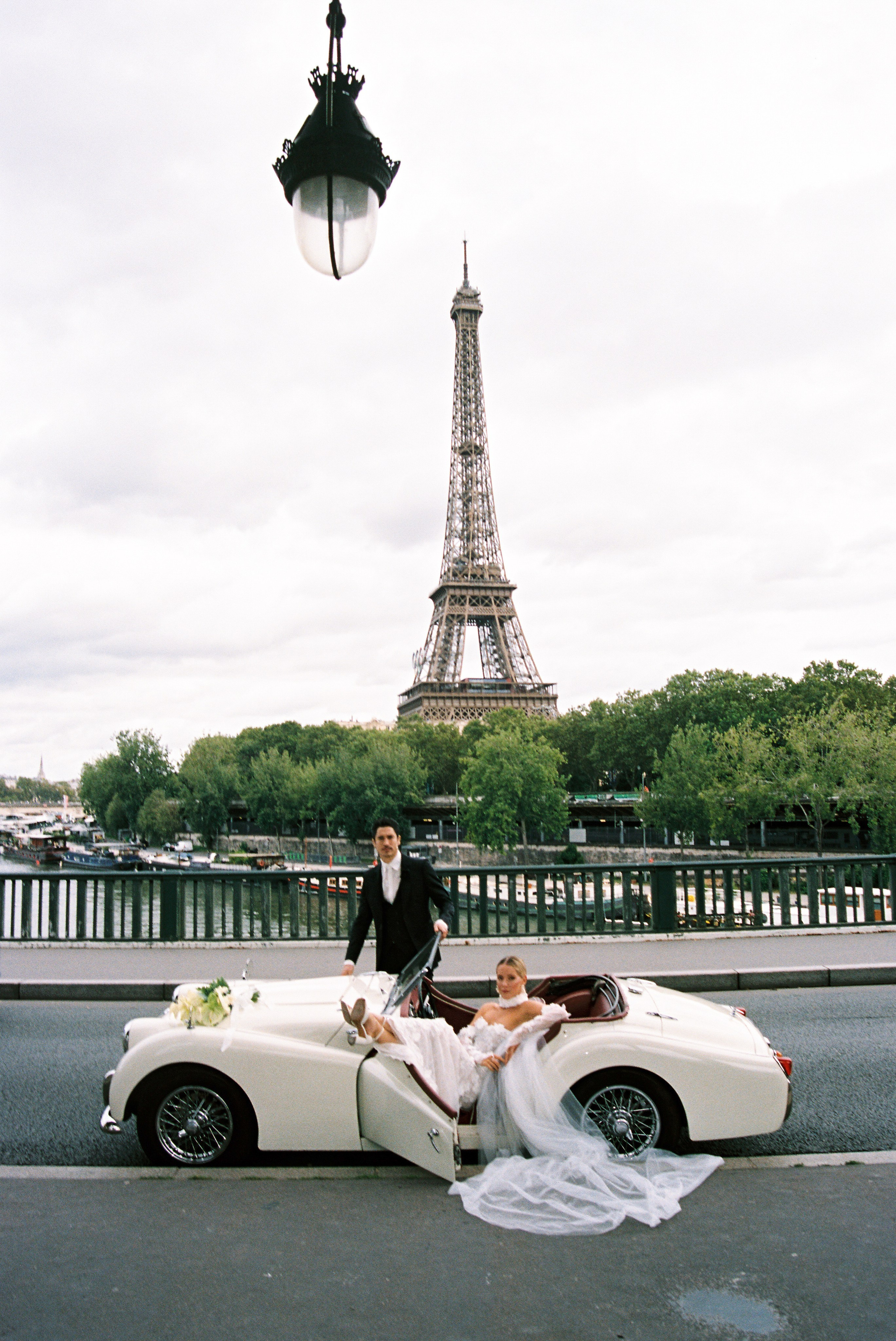 Film Wedding Photographer in NYC & Worldwide | Valentin Proskurnin