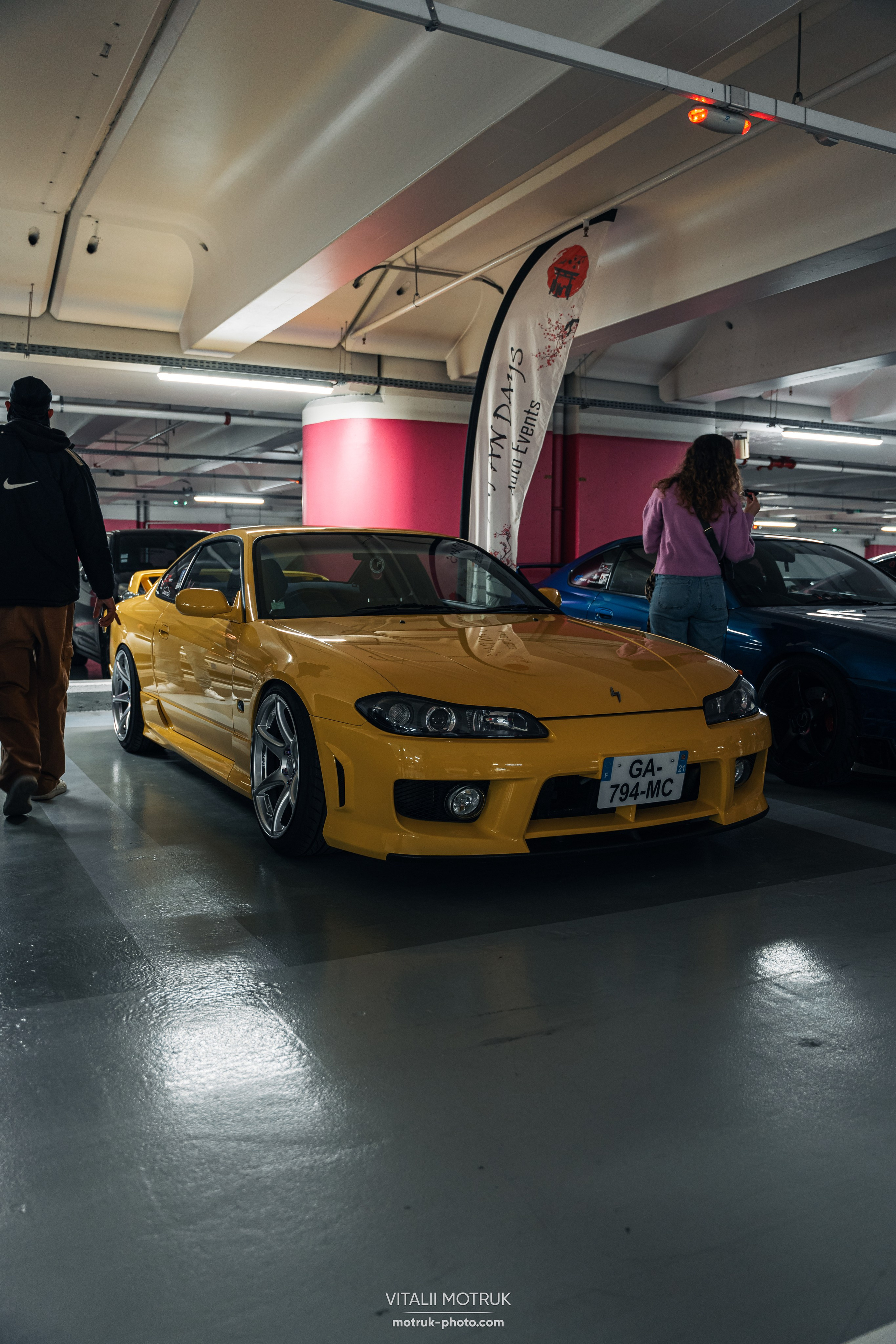Chika Japan 7. Photographer in Paris — Vitalii Motruk