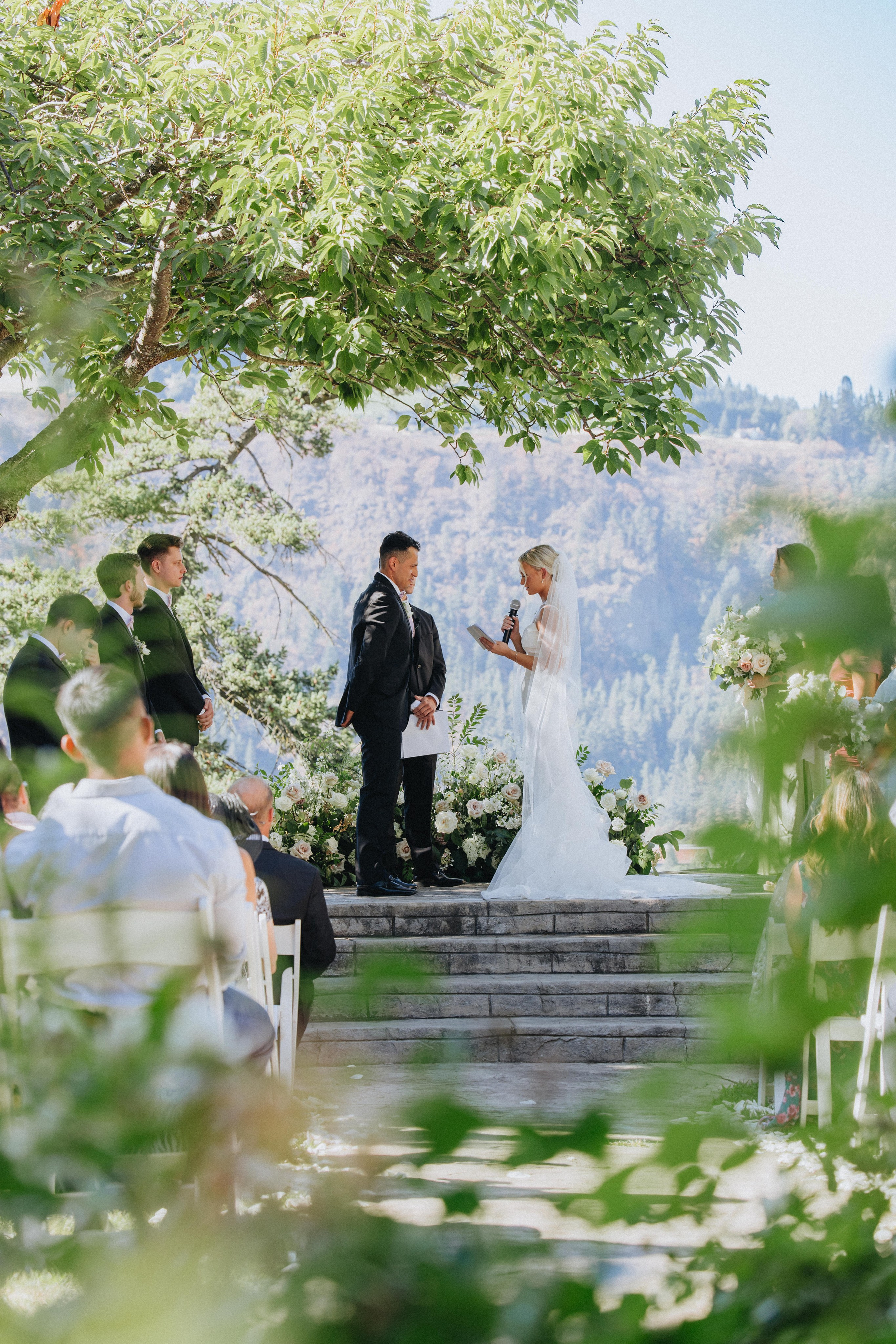 Brook & Richard's Wedding in Portland Oregon| Captured by Georgy Shishkin, Professional Wedding Photographer Seattle, Bend & Oregon Coast. Capturing Love in the Heart of the Pacific Northwes