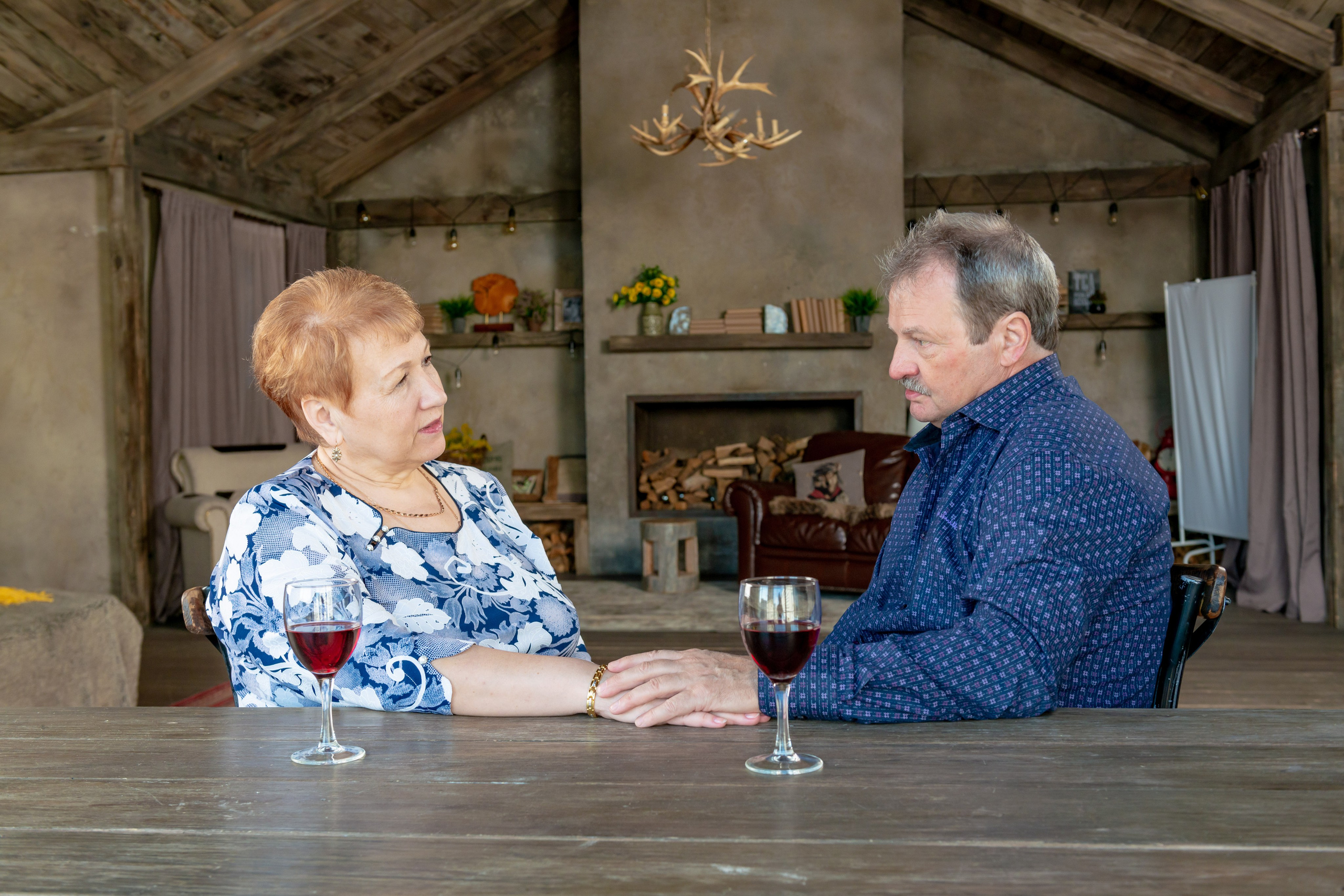 Photosession of a married couple in the studio. FOTÓGRAFO MÉXICO QUINTANA ROO