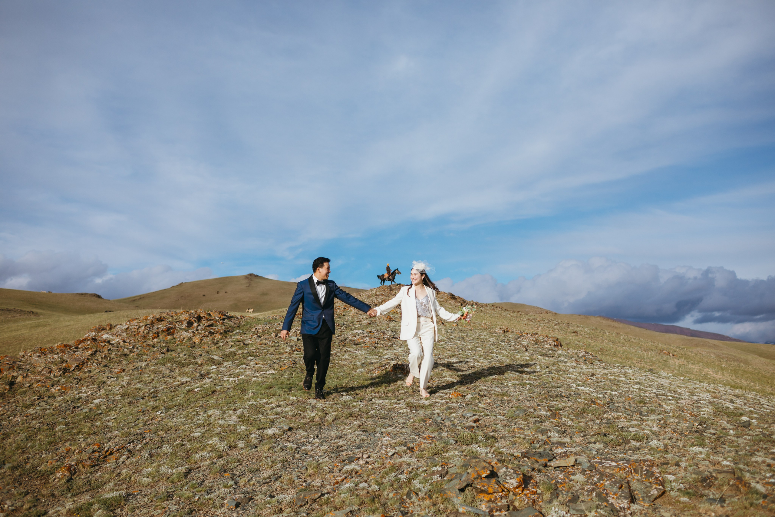 Свадебная фотосессия на Сон-Кёле — Alex & Stella (USA) | Оксана Шувалова, фотограф в Кыргызстане — Wedding Photoshoot Son-Kul. Фотограф в Бишкеке Оксана Шувалова