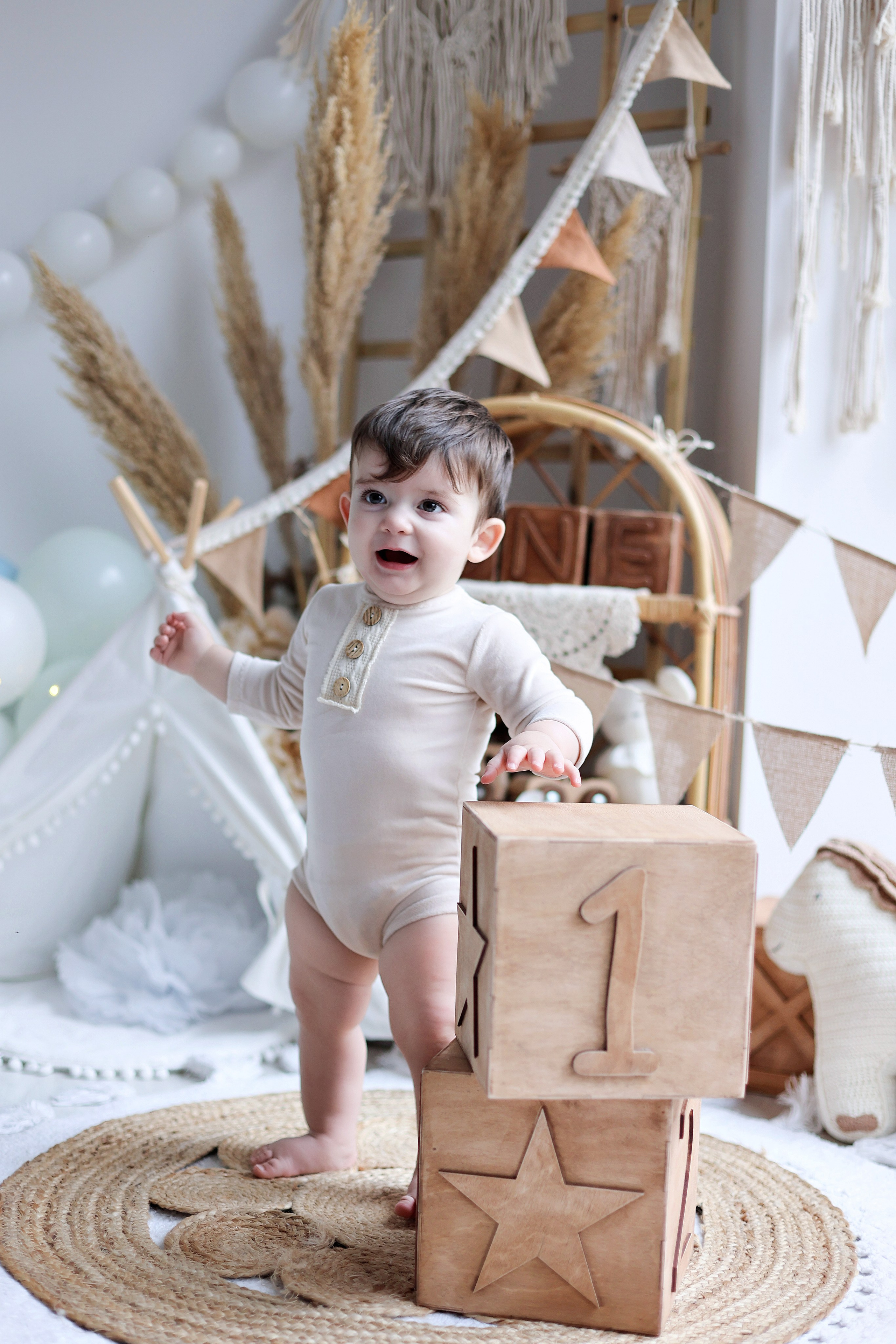 SMASH CAKE * cumpleaños. Fotografía de Eventos, Embarazo y Familiar en Pirineos