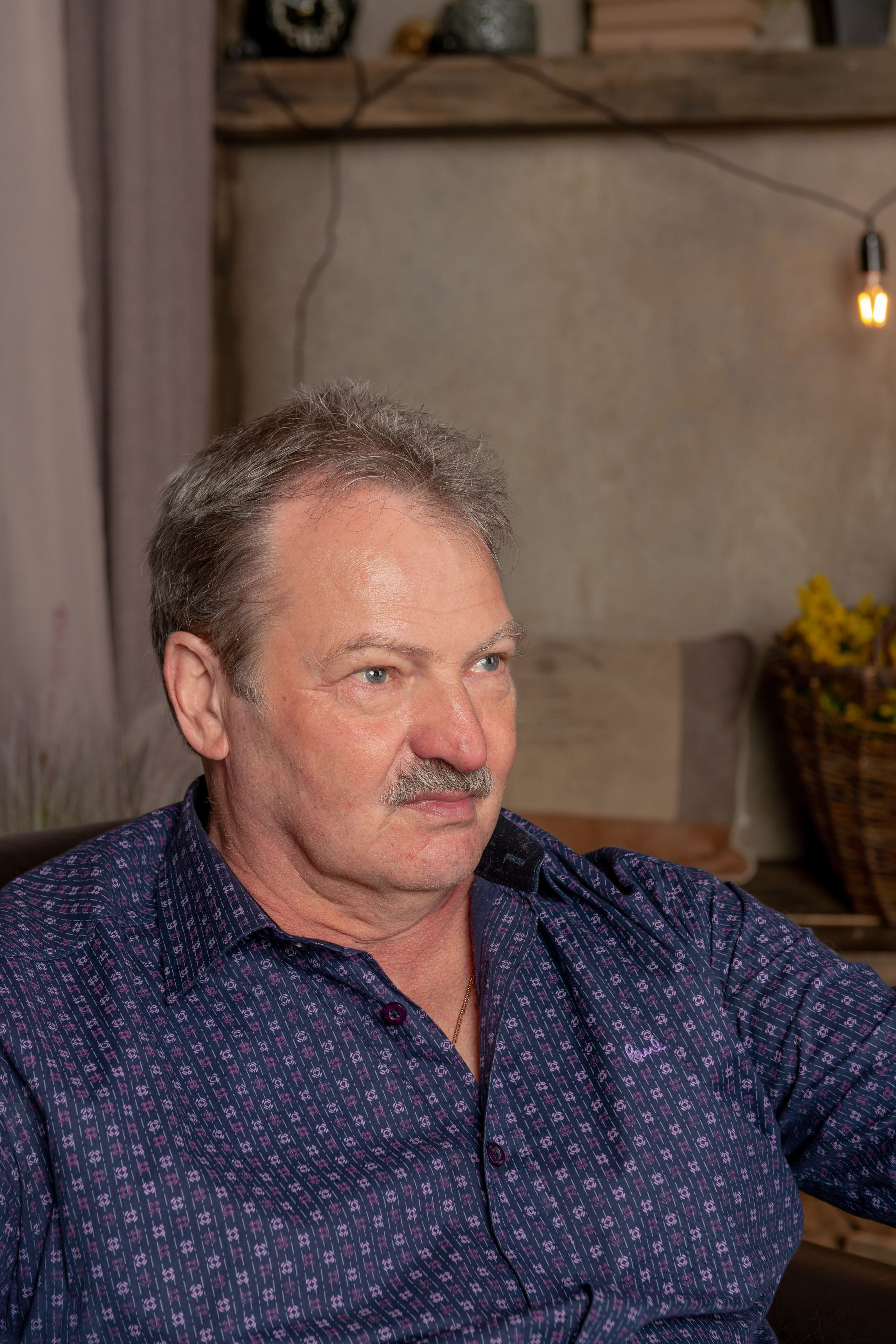 Photosession of a married couple in the studio. FOTÓGRAFO MÉXICO QUINTANA ROO