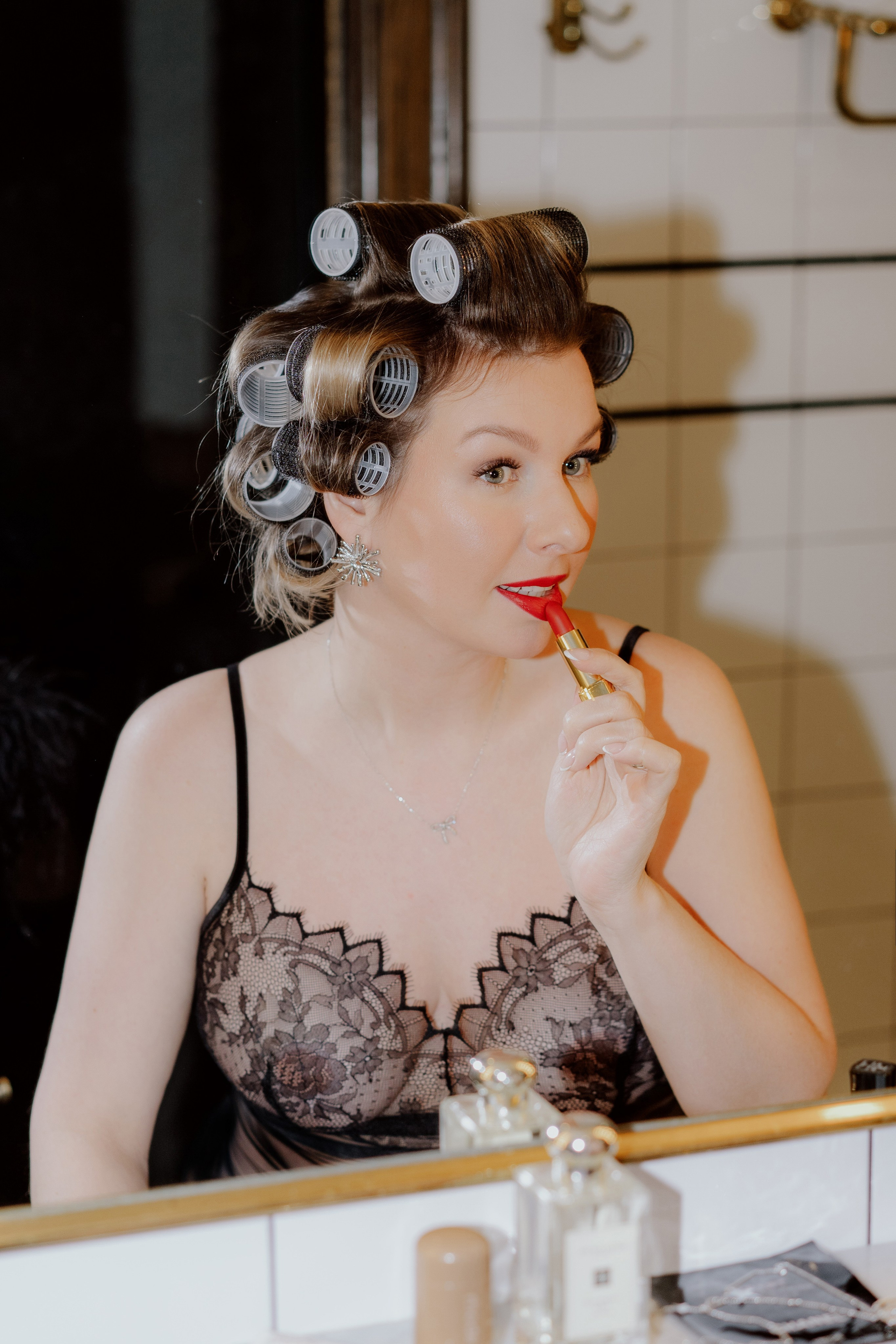 Luxury Boudoir Photography NYC | Intimate Portrait Sessions at The Ludlow Hotel. Videographer and photographer in New York // MAKAROV.VIDEO