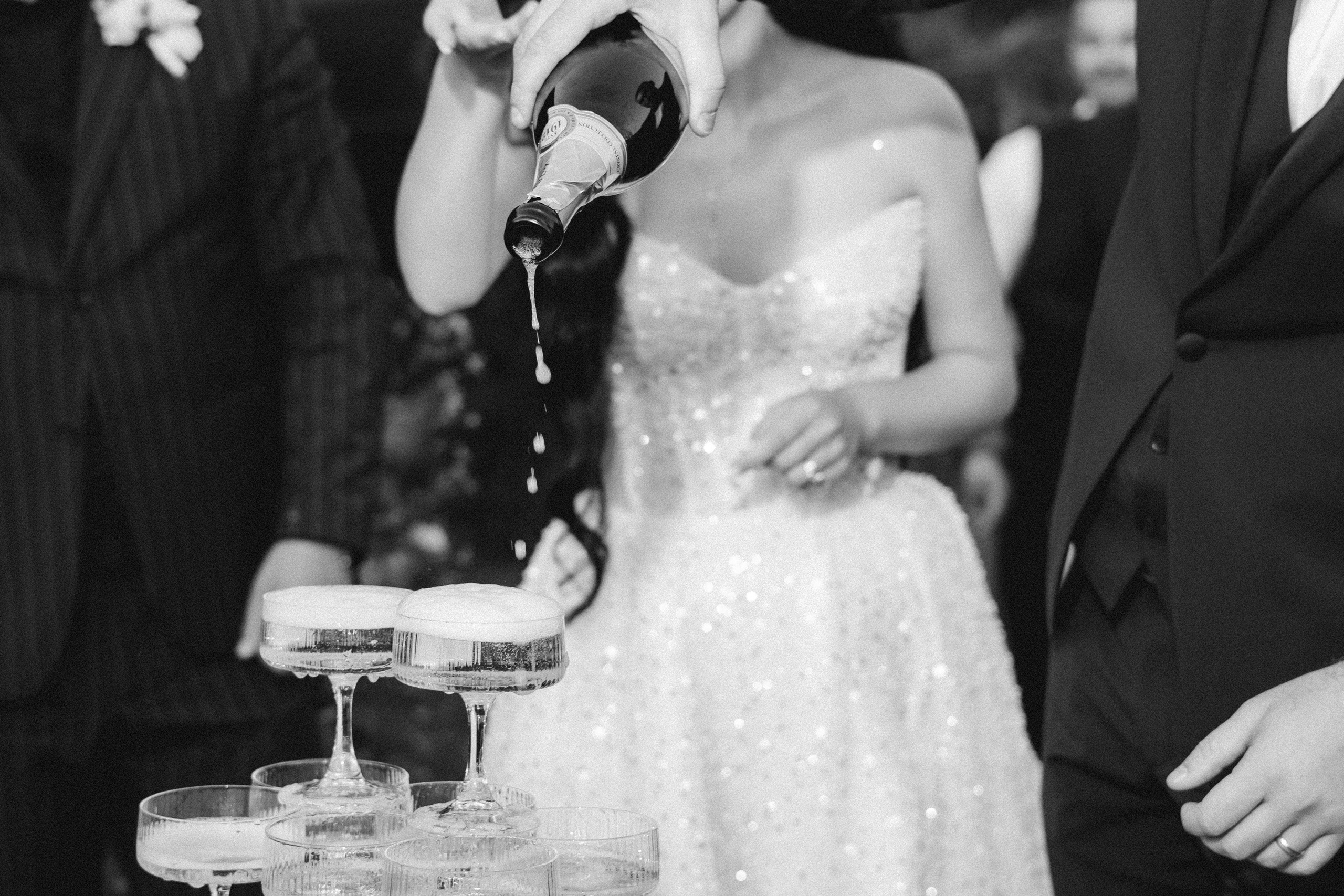 Catalina & Remus. Raw Studio. Fotograful tau de nunta!