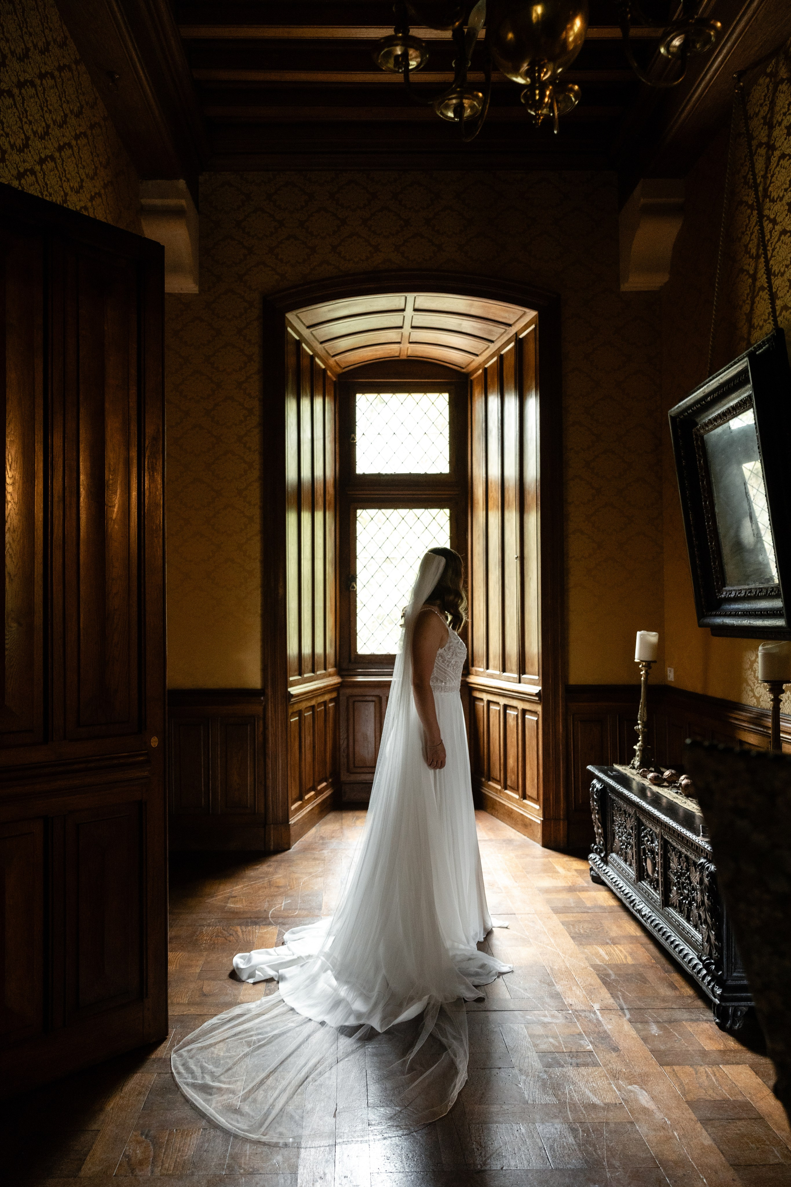 Rachel et Giles. Photo de mariage au Château de Saint-Martory. Eugénie Smirnova — photographe à Toulouse et dans le sud-ouest de la France