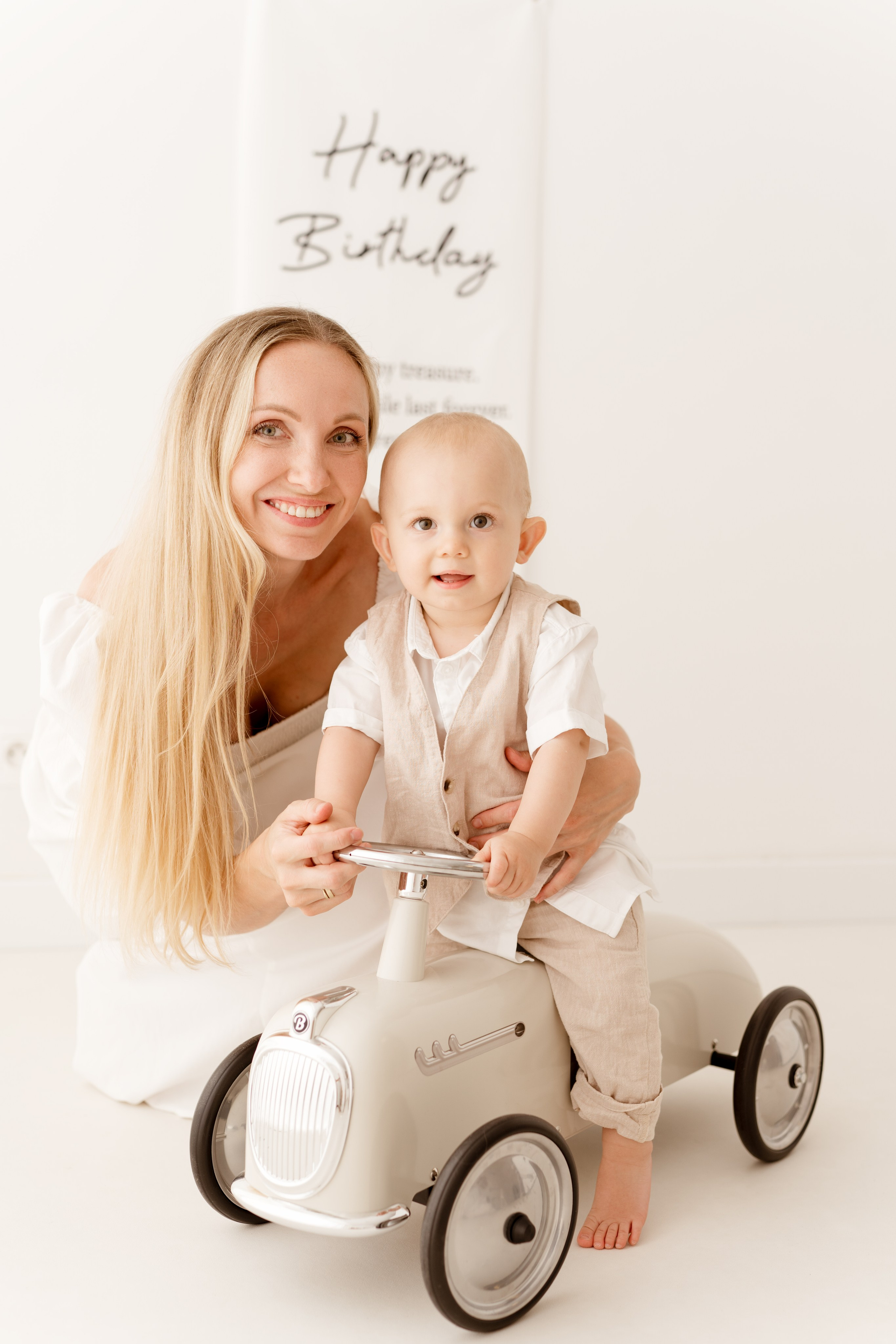 Sesja roczkowa Markusa. Fotograf Łódź - sesja ciążowa, noworodkowa, dziecięca. Studio w Łodzi