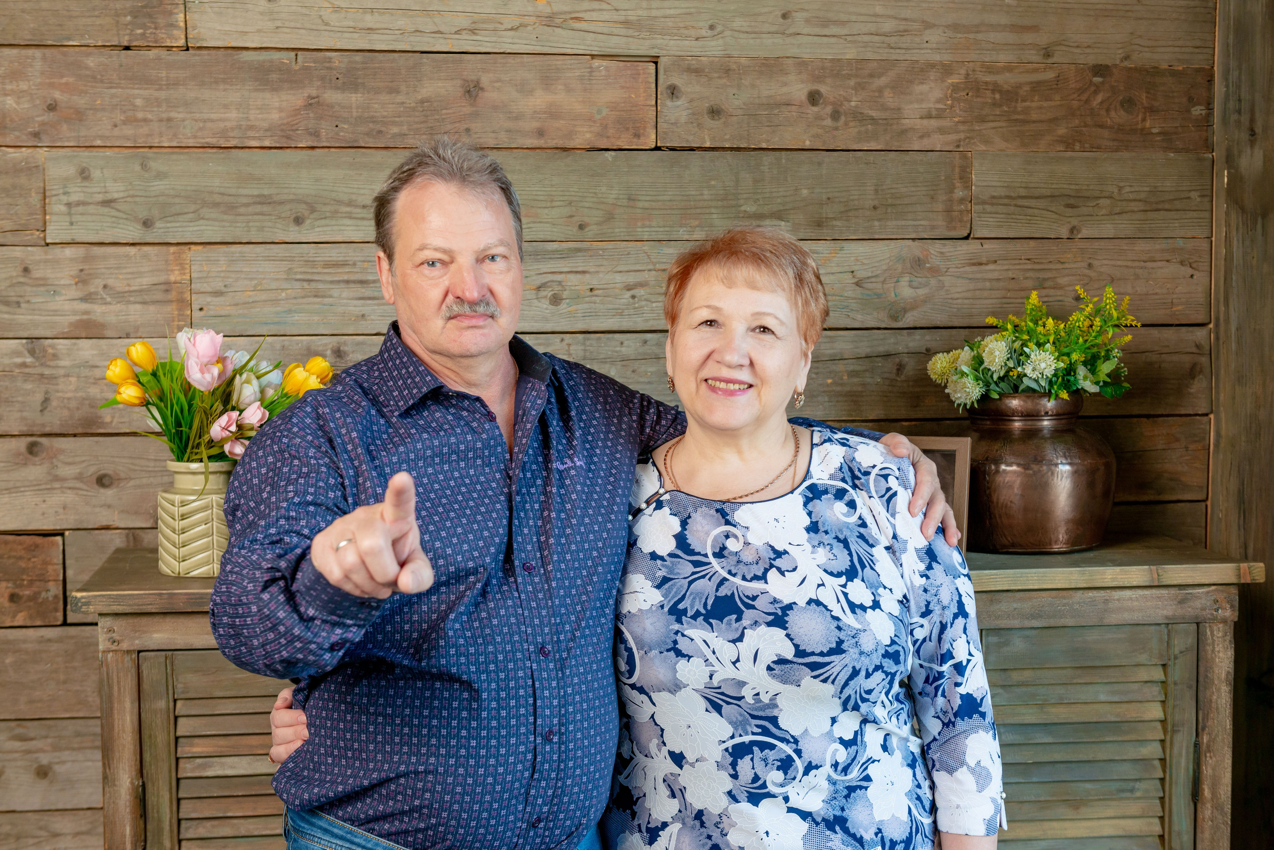 Photosession of a married couple in the studio. FOTÓGRAFO MÉXICO QUINTANA ROO