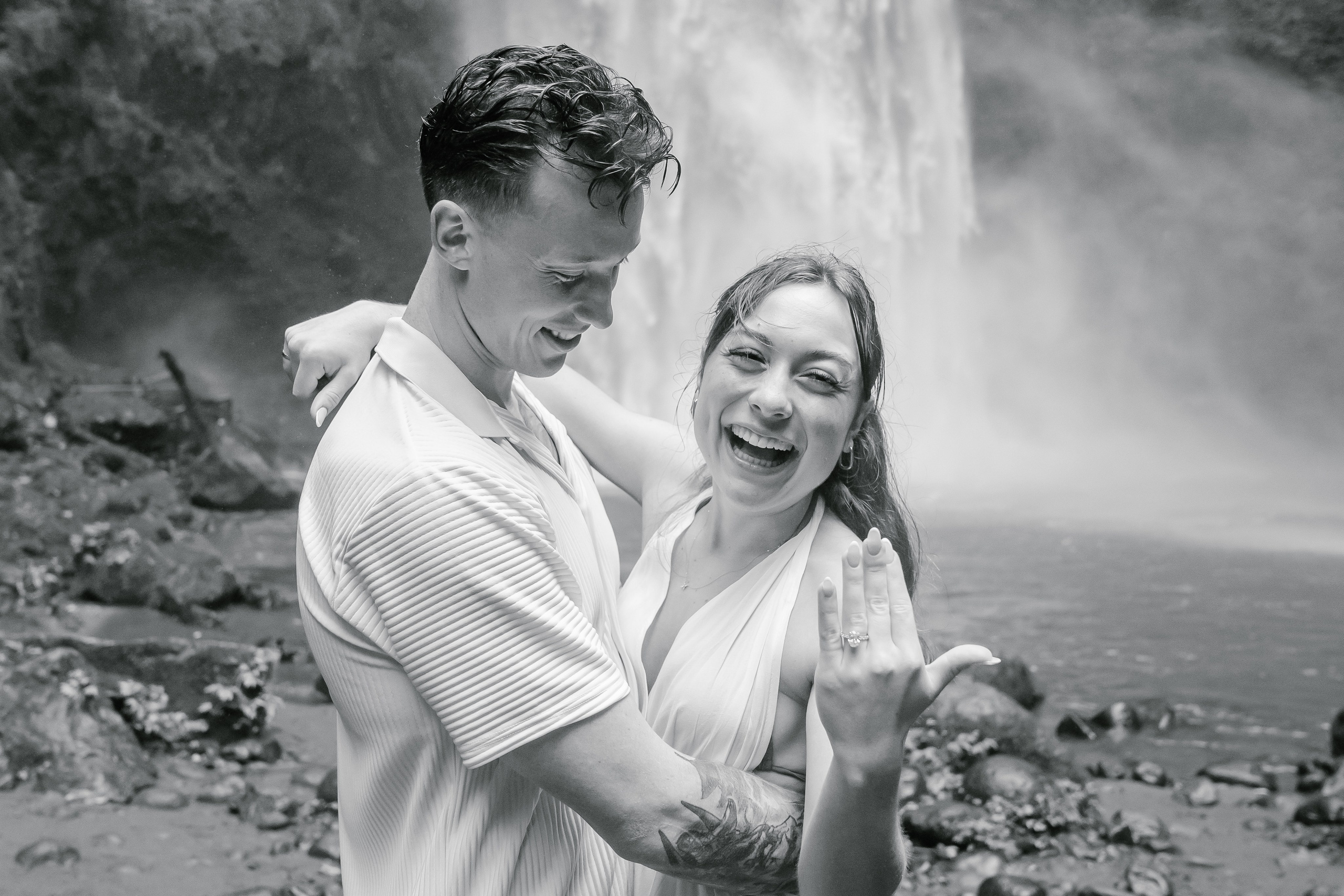 Sureprise marriage proposal. Female Photographer in Bali