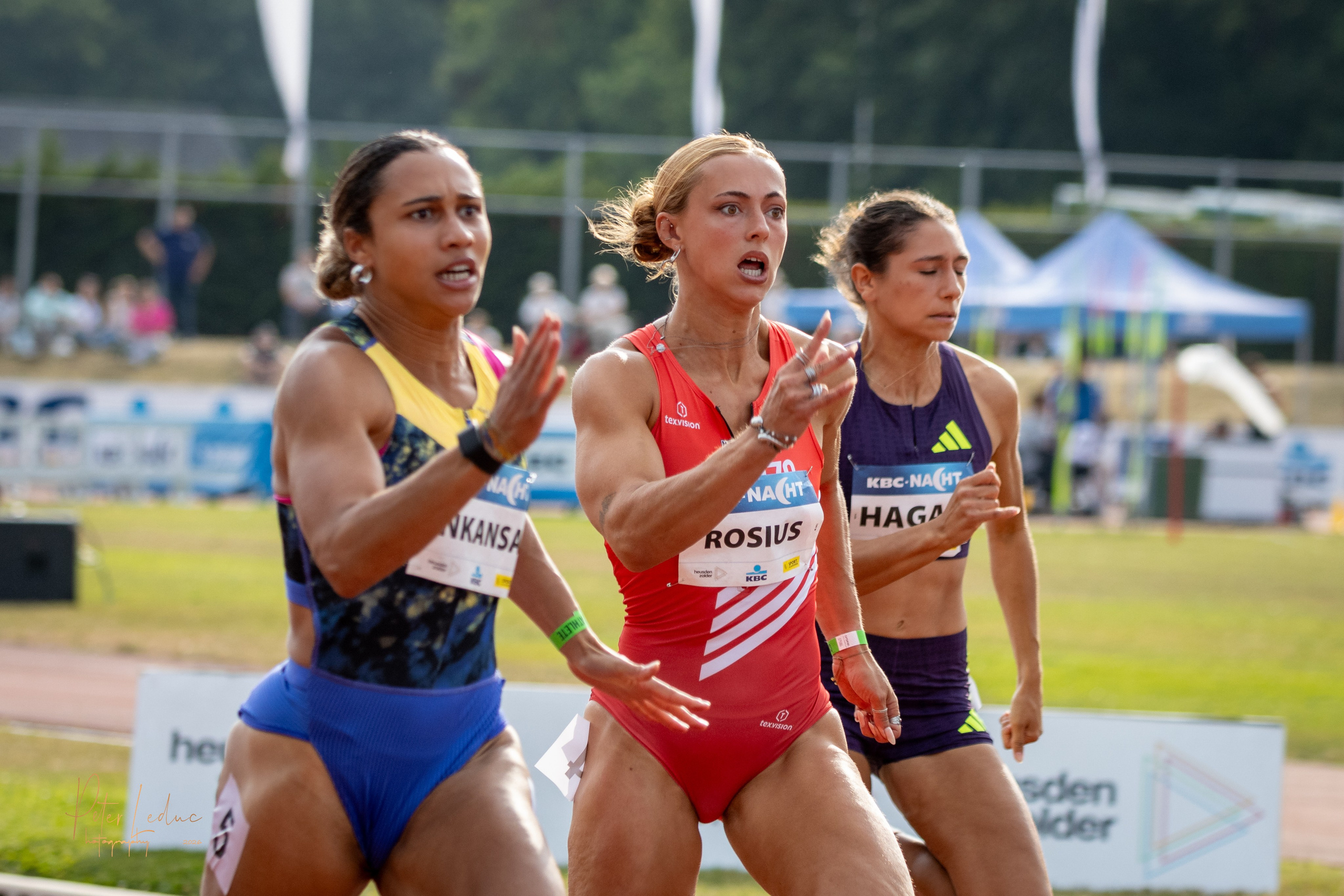 Nacht van de Atletiek. Peter Leduc is een passionele hobbyfotograaf uit België, gespecialiseerd in creatieve fotografie, visuele verhalen en unieke fotoprojecten