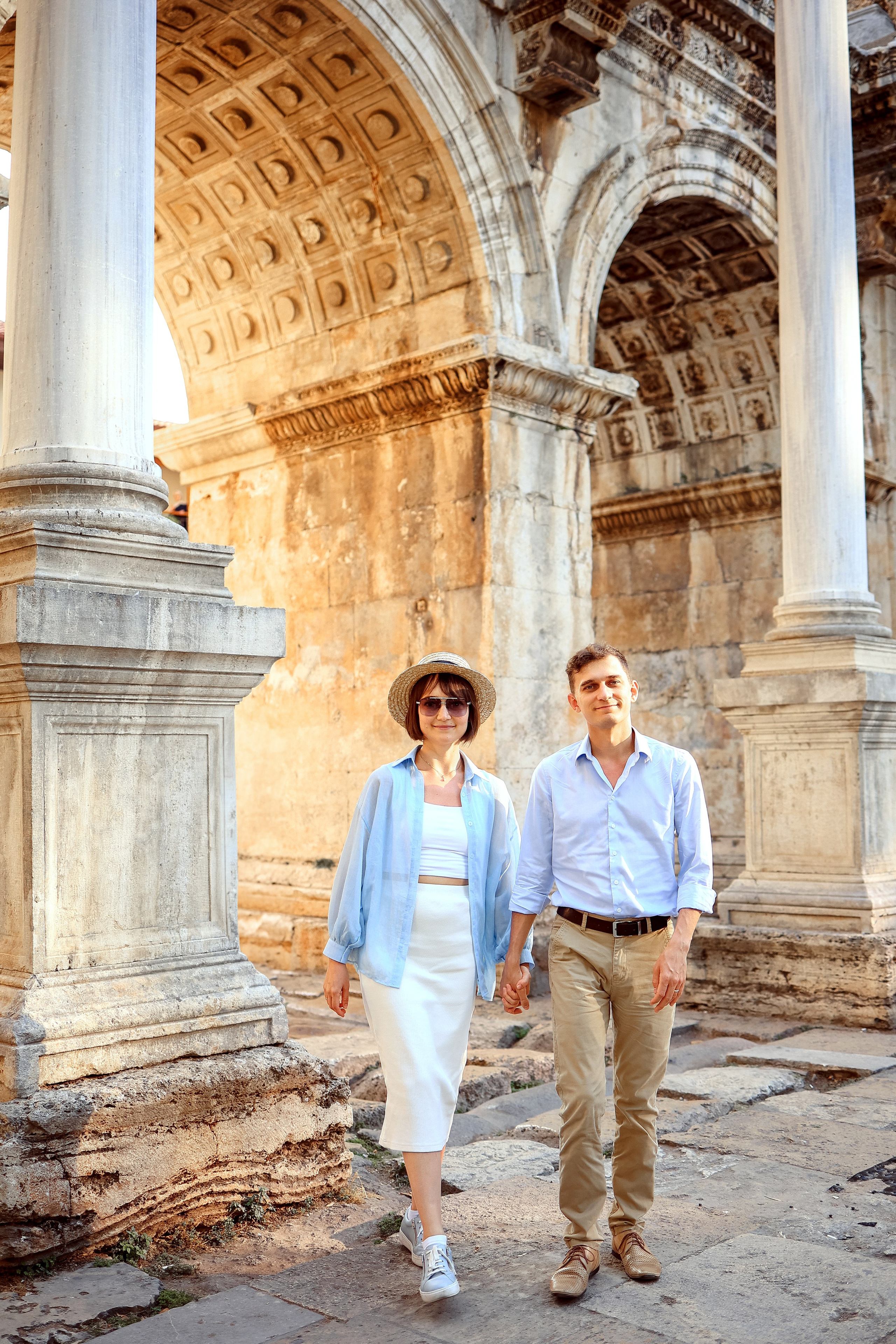 Photoshooting in old town of Antalya. Photographer in Turkey, Antalya, Kemer, Belek, Side, Kas, Fethiye
