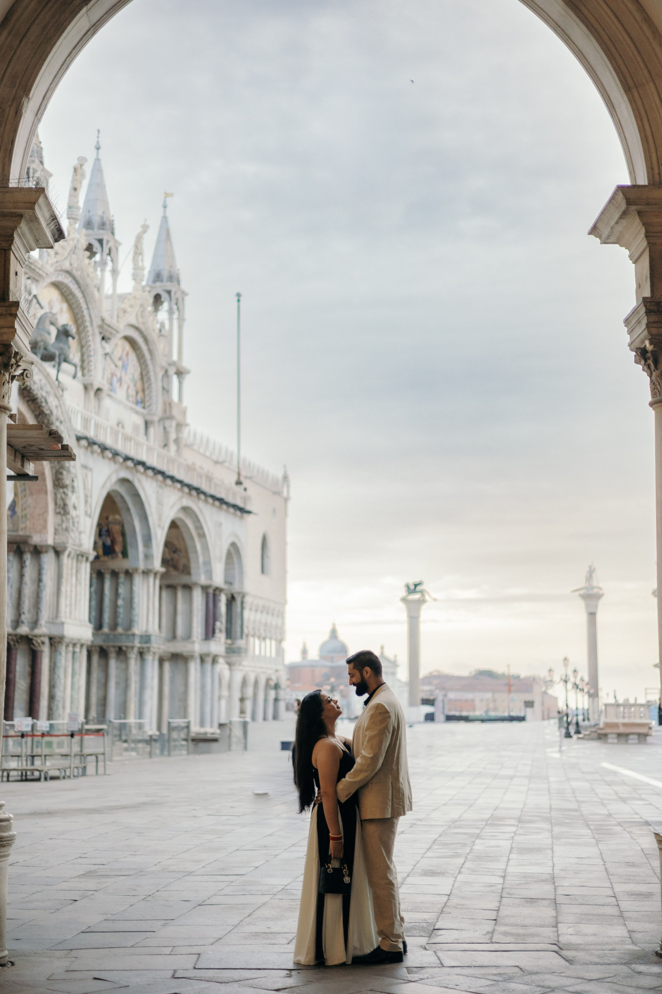 Roop and Andy. Sara Luca Wedding Photographer in Italy and Europe