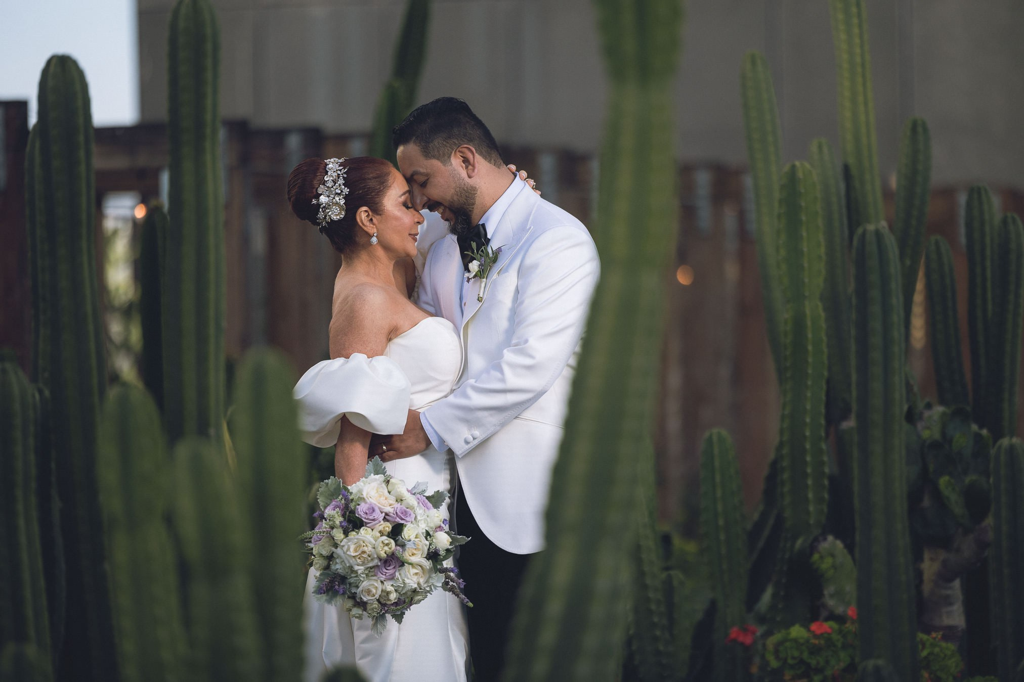 Quartz Boda Tijuana Gabo y Justina. Estudio de fotografia en Tijuana