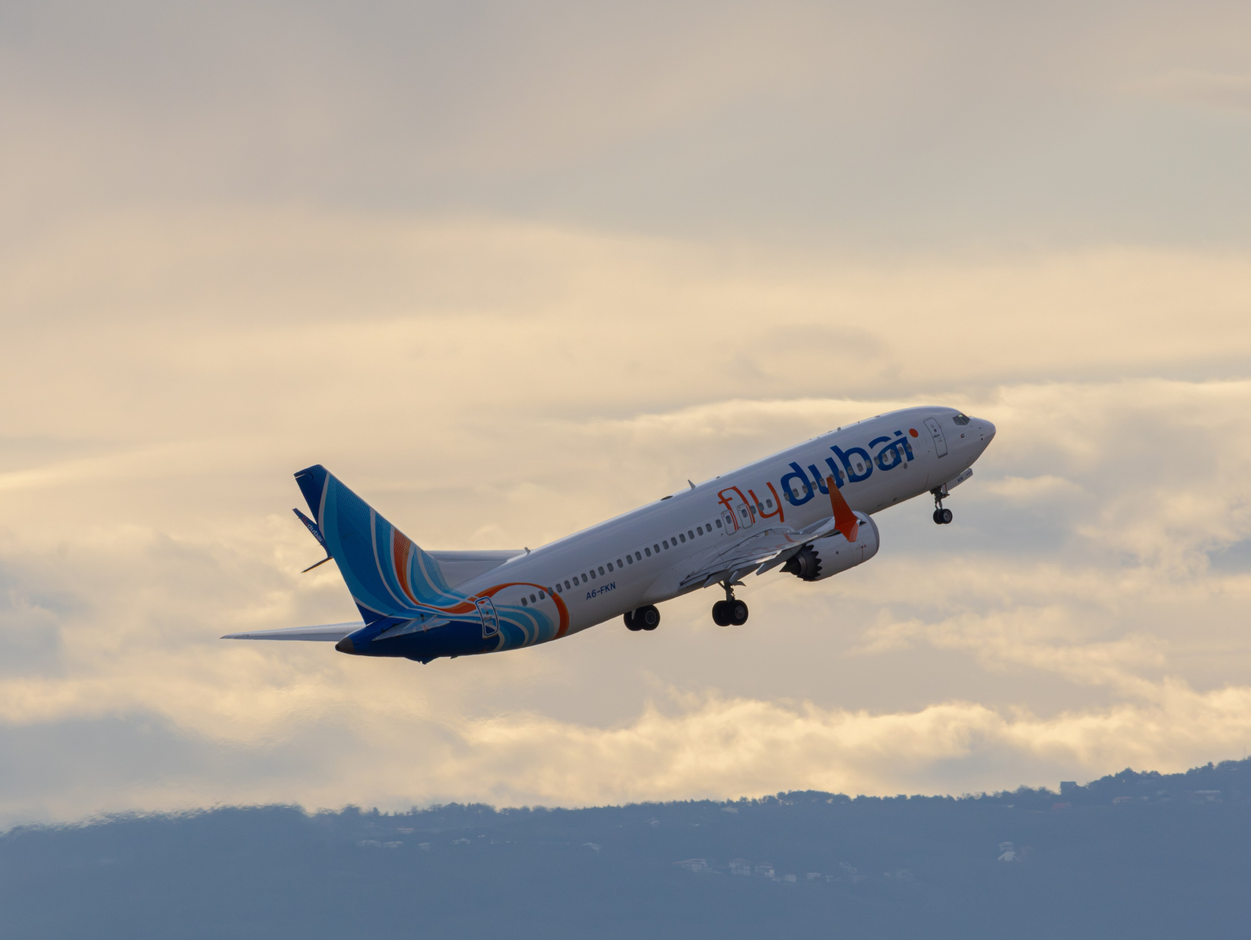 ფრთა ბუმბულისა და ფრთა რკინისა. FramefreeMan