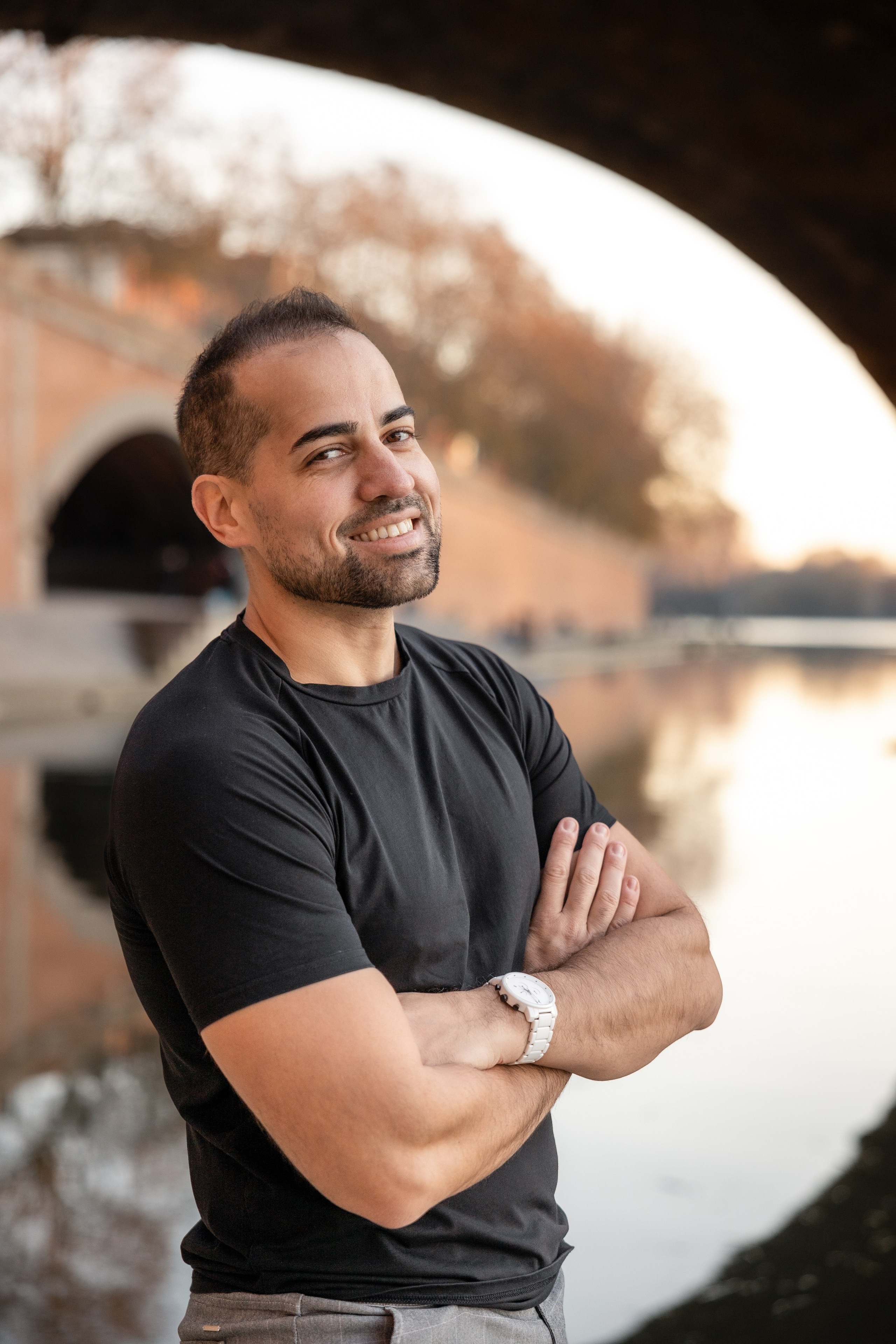 Tailored photo sessions for your personal brand. Eugénie Smirnova — your photographer in Toulouse and southwest France