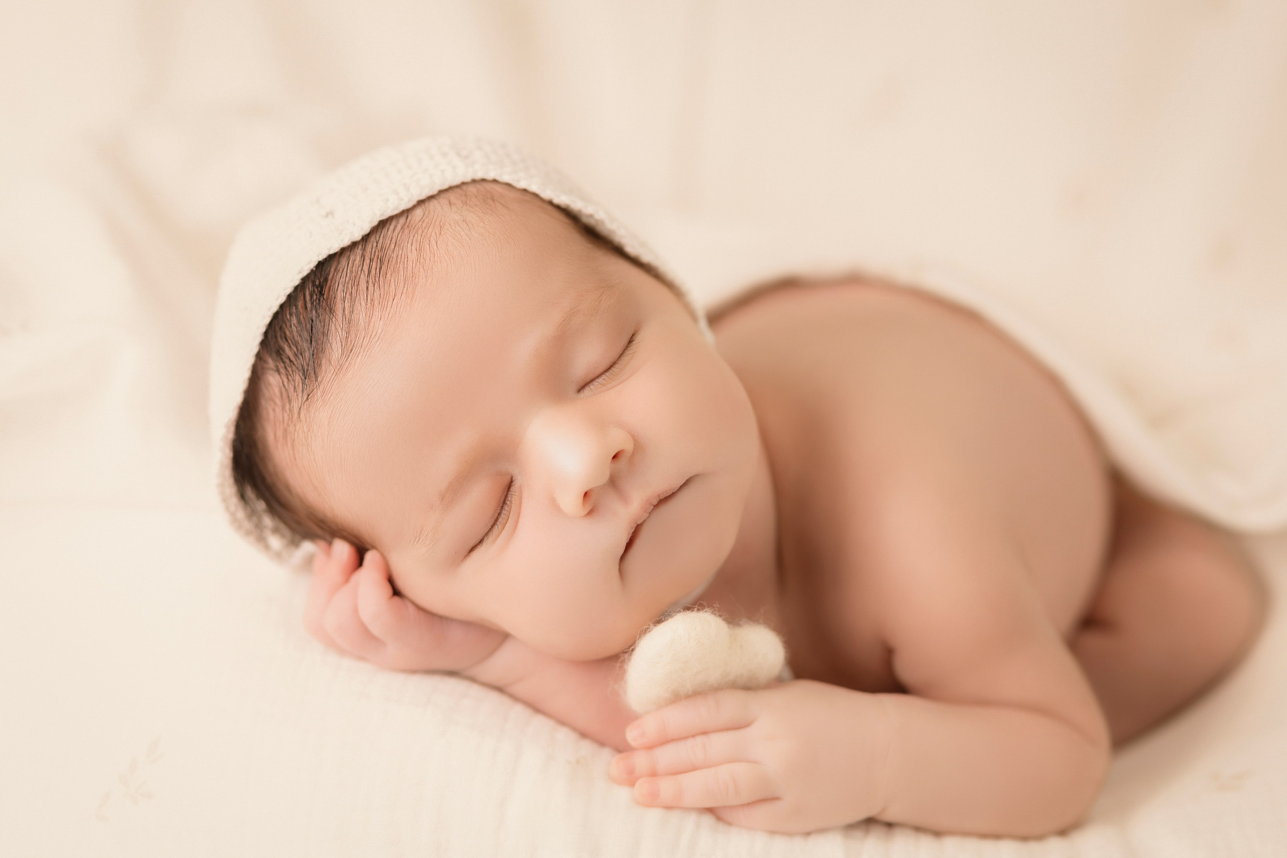 Newborn y Smash Cake. Bolery Fotografía