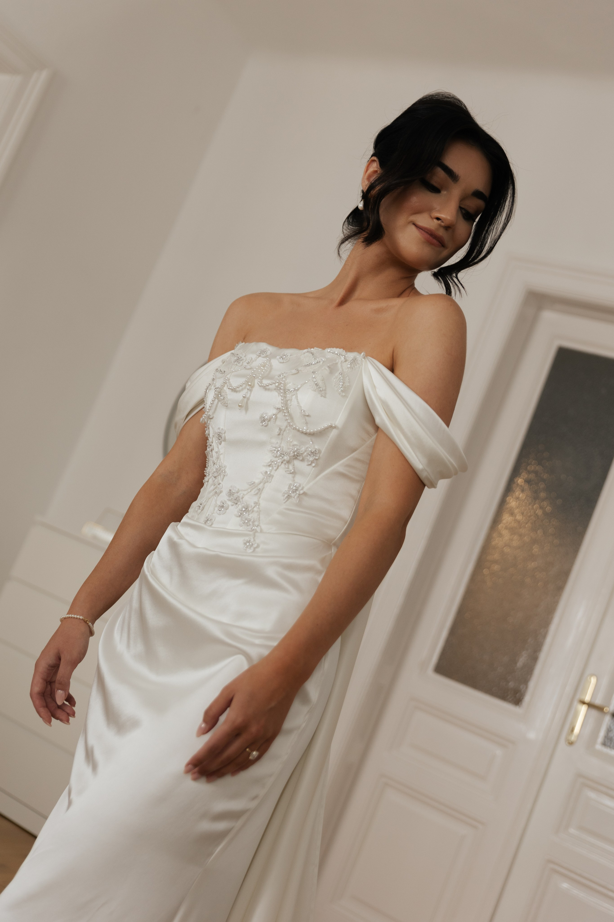 Elegant Castle Wedding in Austria | Alwin & Ruth’s Fairytale Celebration. Wedding photographer and videographer based in Timisoara, Romania