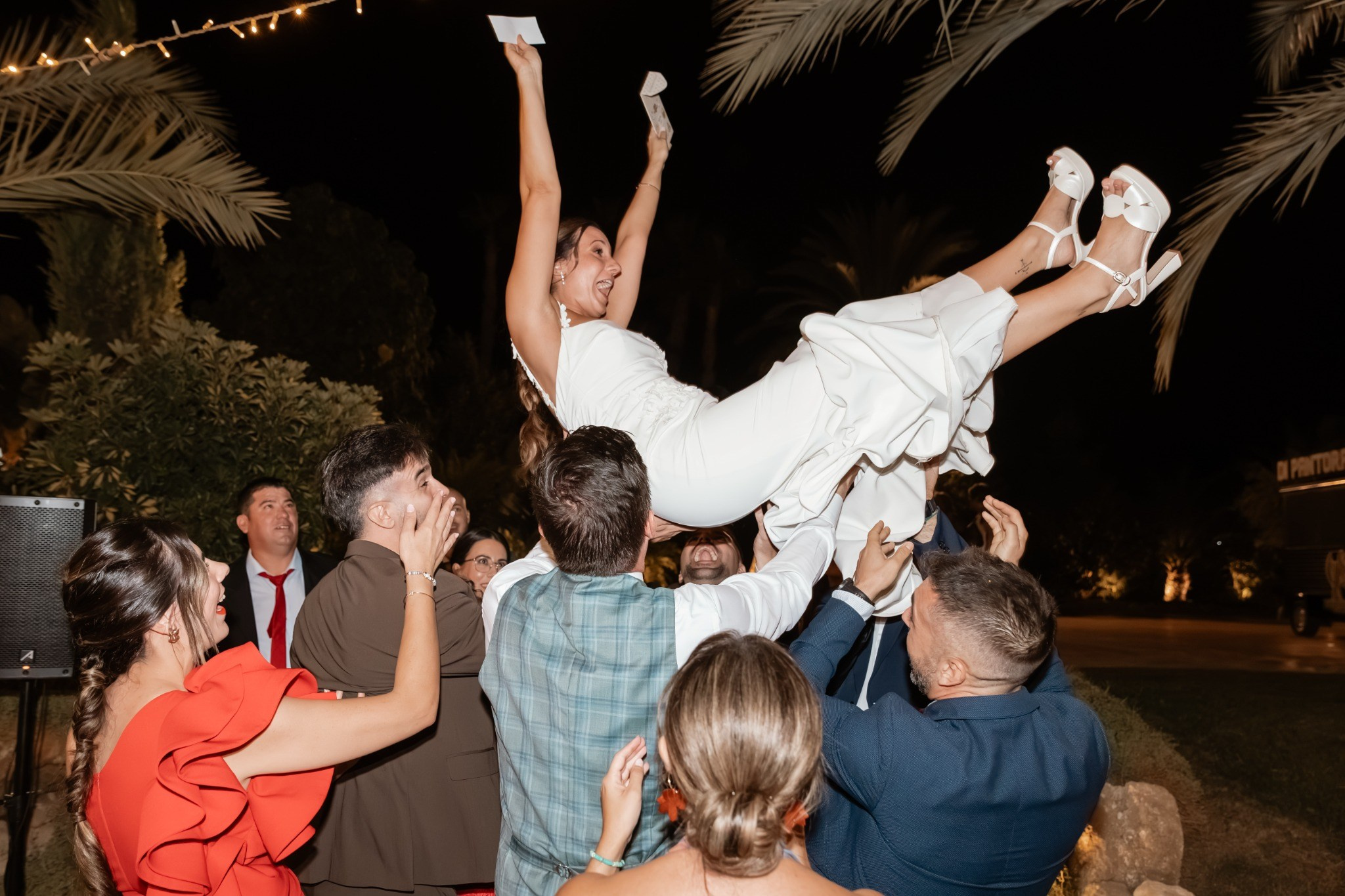 Boda de Antonio y Miriam en Cova Romero, Elche | Ramoné Fotografía