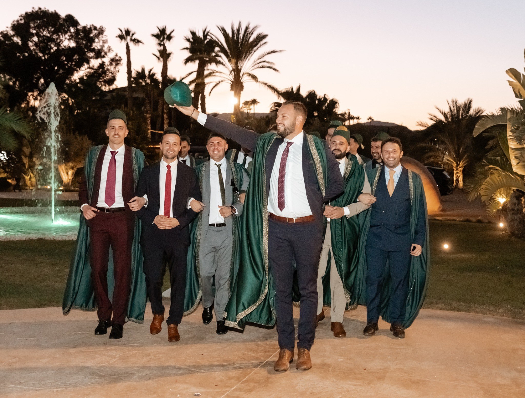 Boda de Antonio y Miriam en Cova Romero, Elche | Ramoné Fotografía