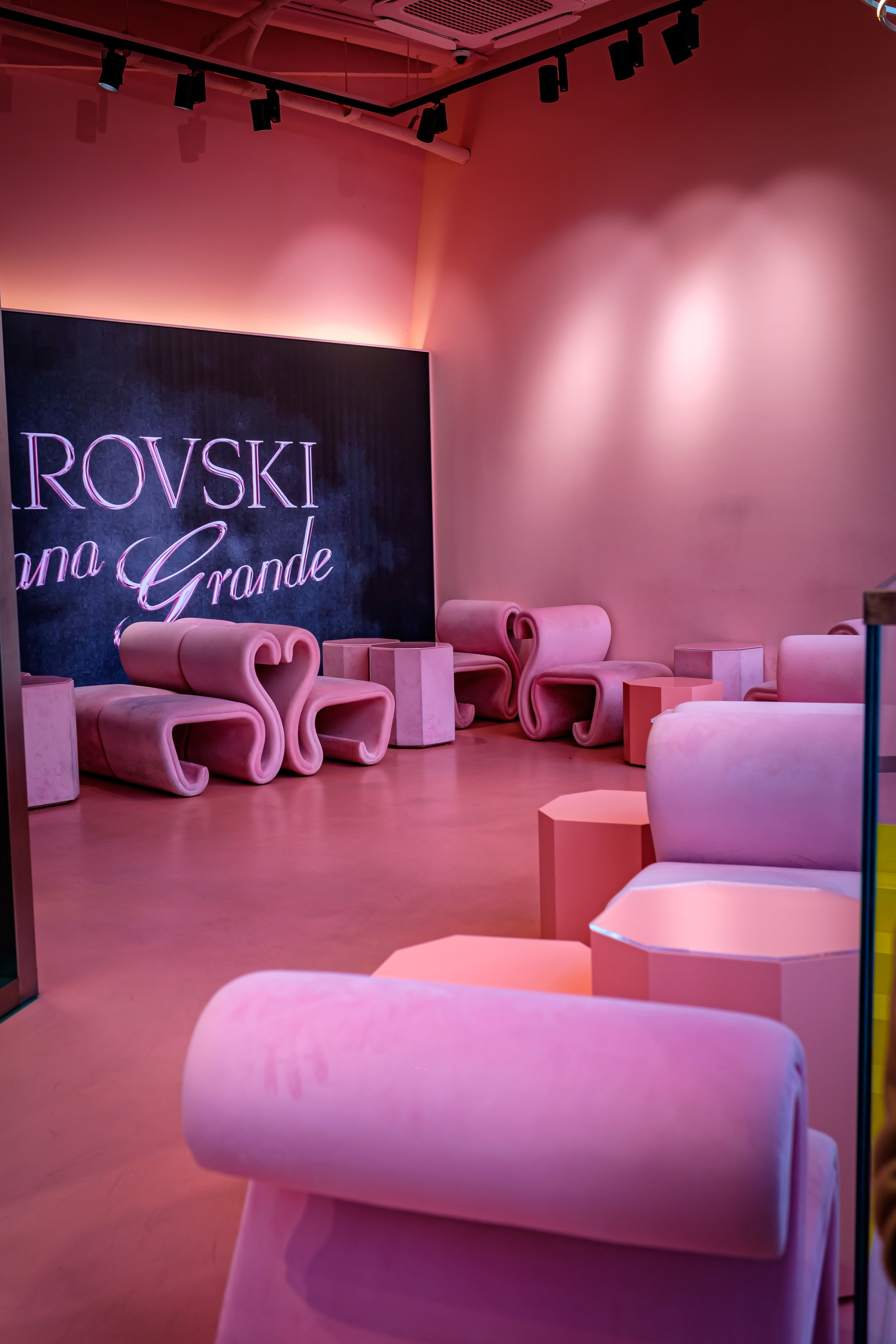 SWAROVSKI. Photographer in Seoul Dobrokvashina Natalya