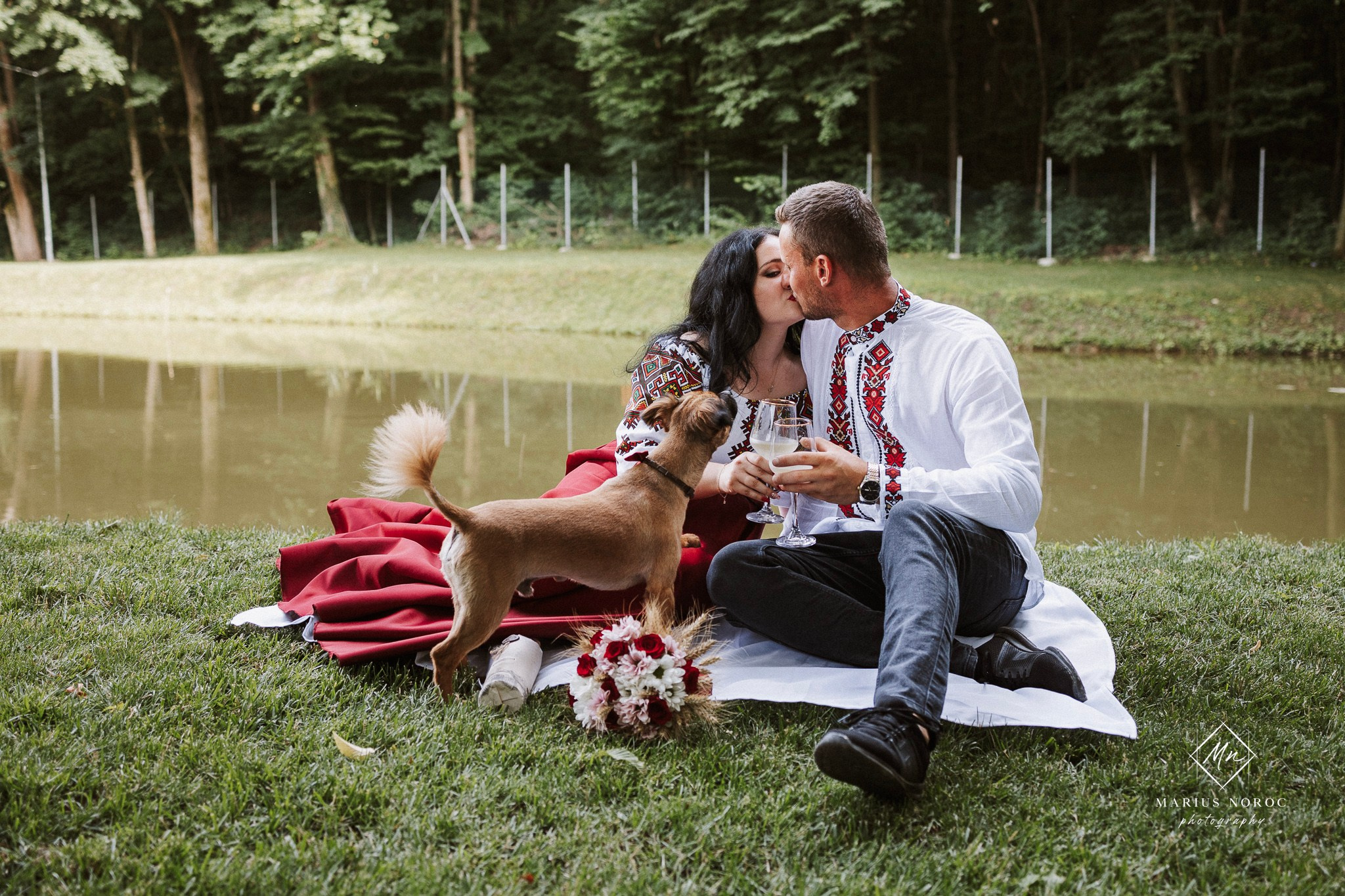 Nicoleta și Ionuț au ales Forest Events Cucorăni pentru ședința foto "