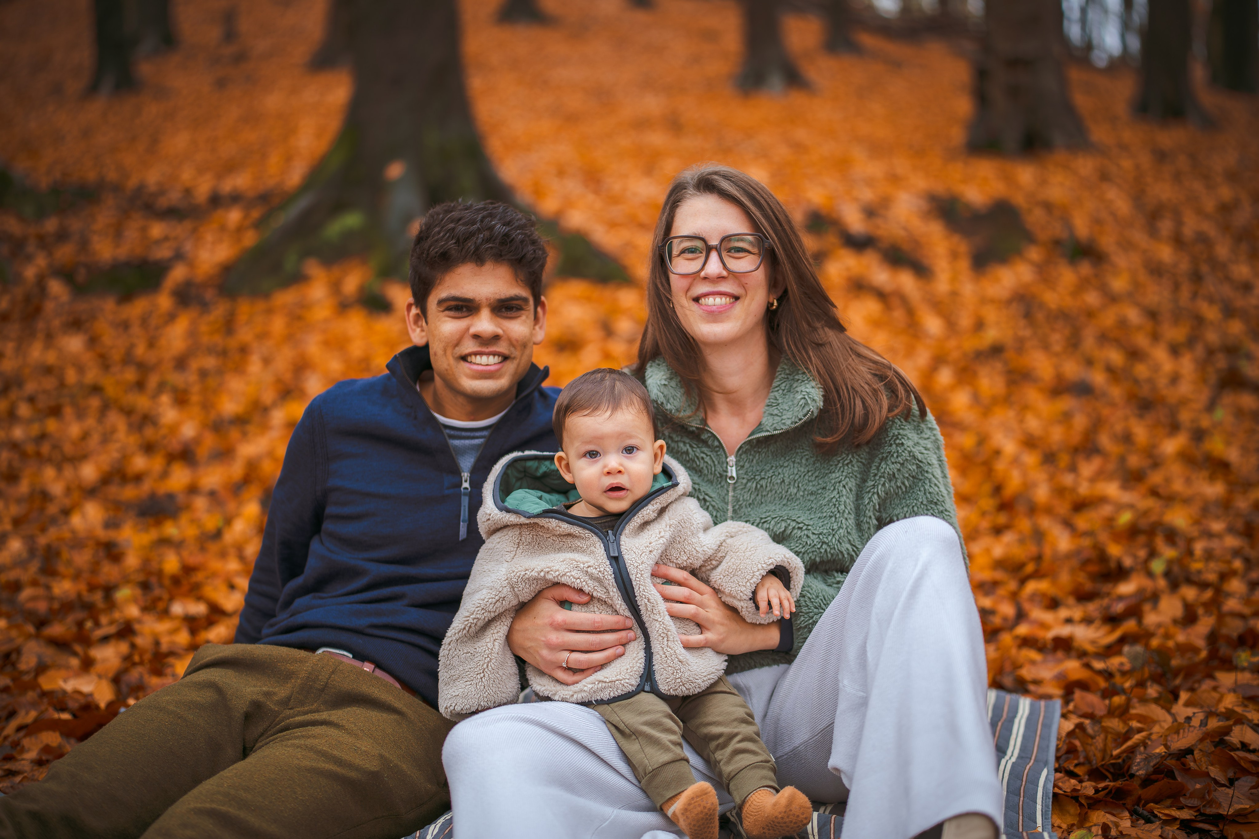 Familieshoot | Warme en Spontane Familiefotografie vol Emotie. Kapture Fotografie – Huwelijksfotografie & Portretfotografie voor pure liefdevolle momenten