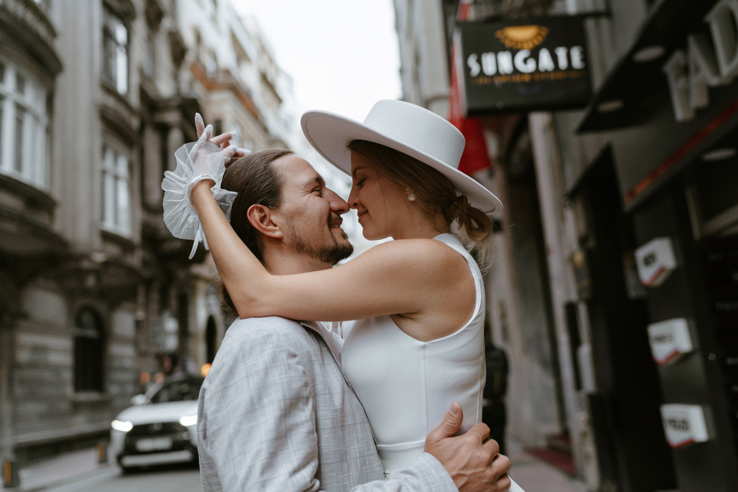 ISTANBUL: Sofiya & Zhenya. Aesthetic & Lifestyle photographer in Da Nang, Vietnam