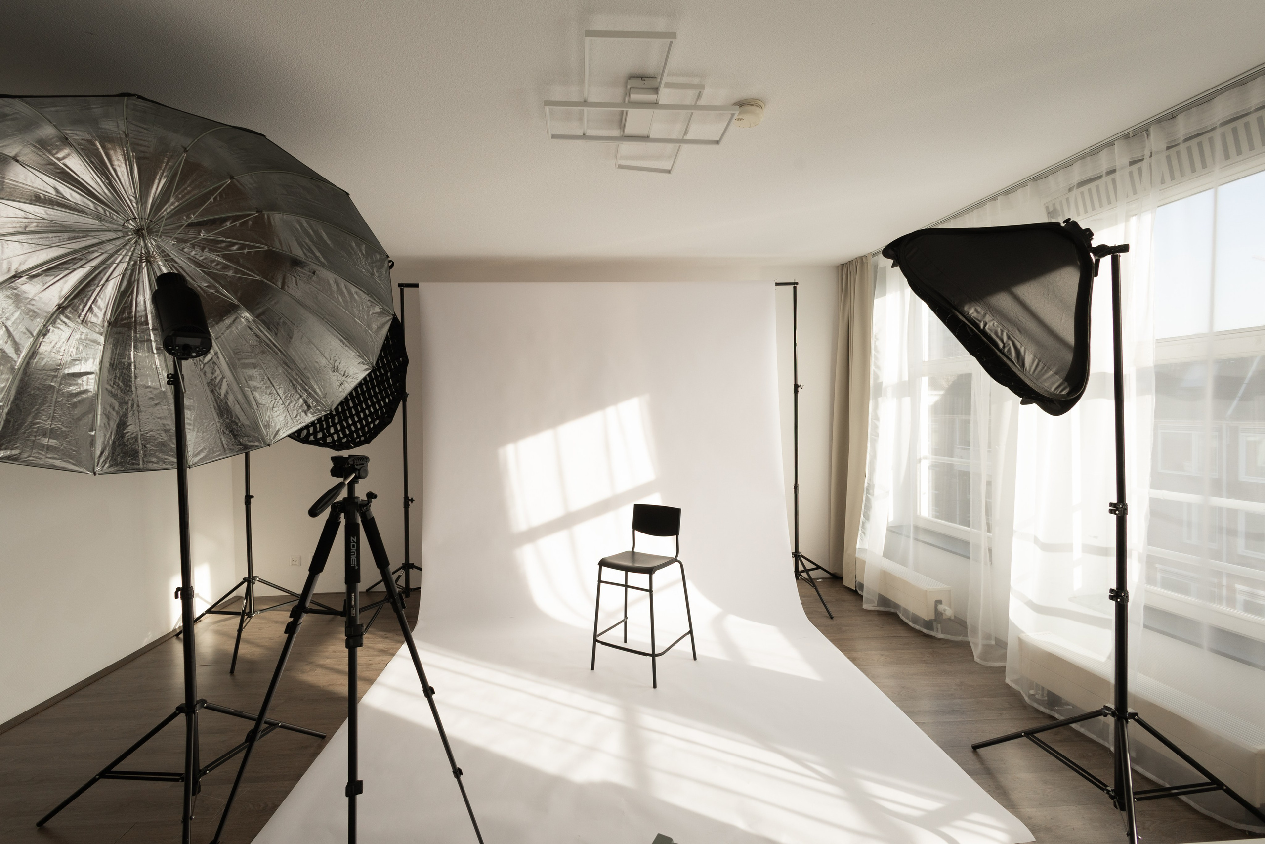 Studio. Romantic & Soulful Photography by Natalia Olhova in Rotterdam